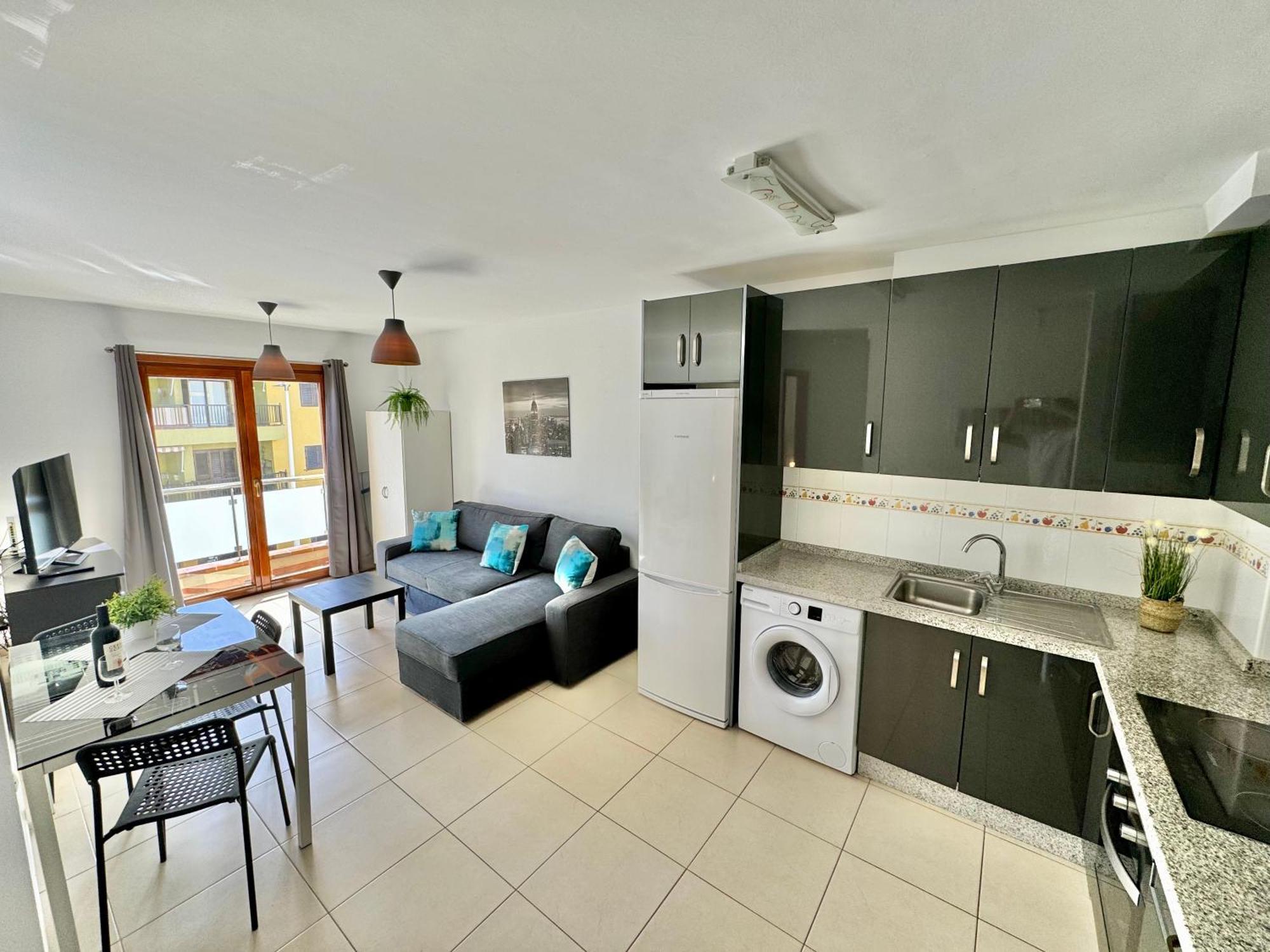 Apartamento Mountain, Pool & Sea