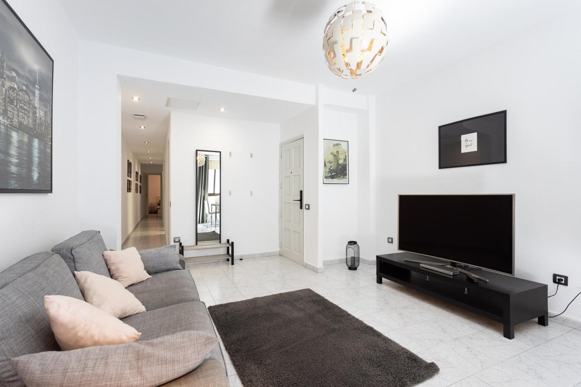 Apartment Home2book Cozy La Marina, Cruz Center *