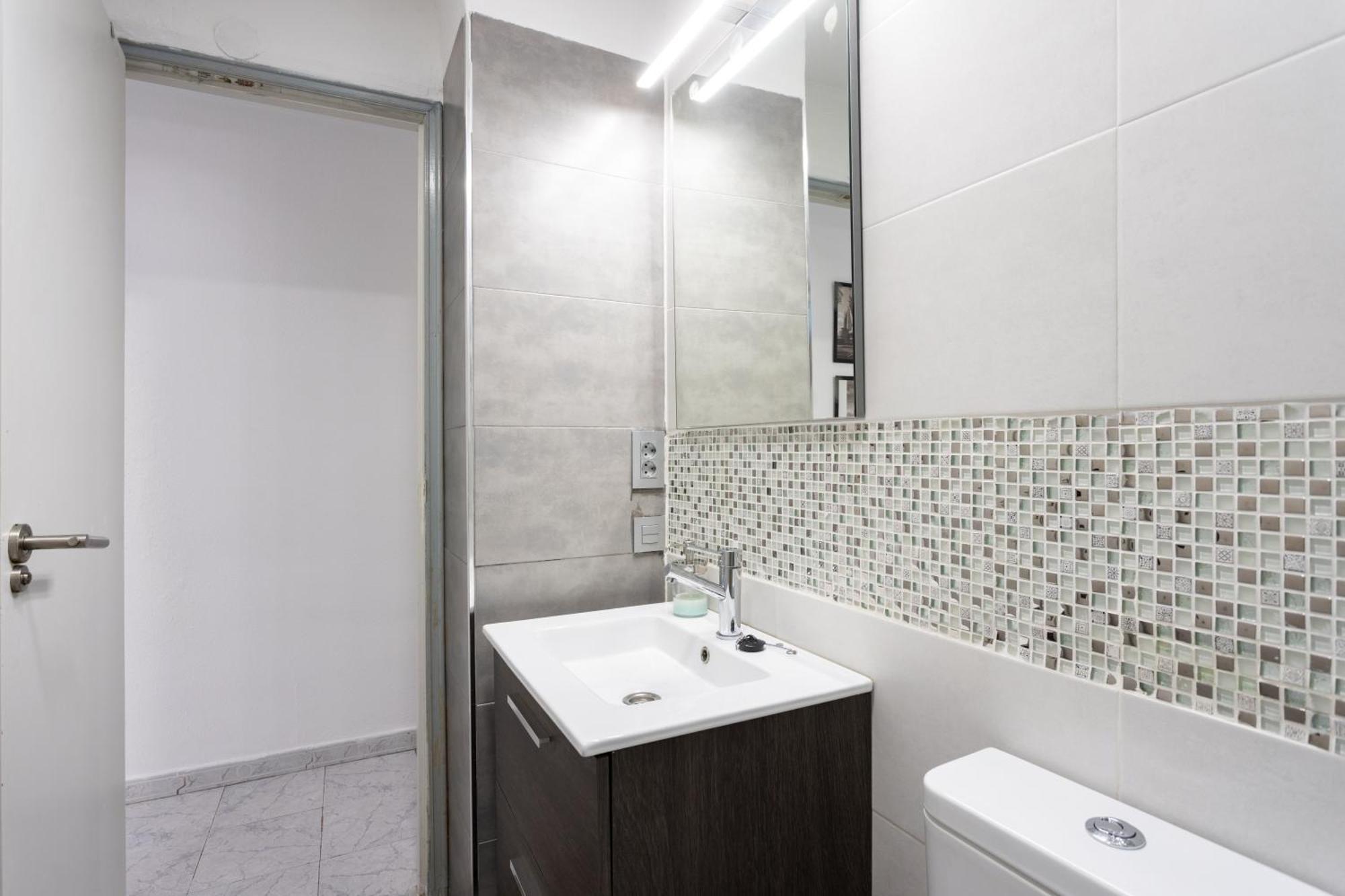 Apartment Home2book Cozy La Marina, Cruz Center *