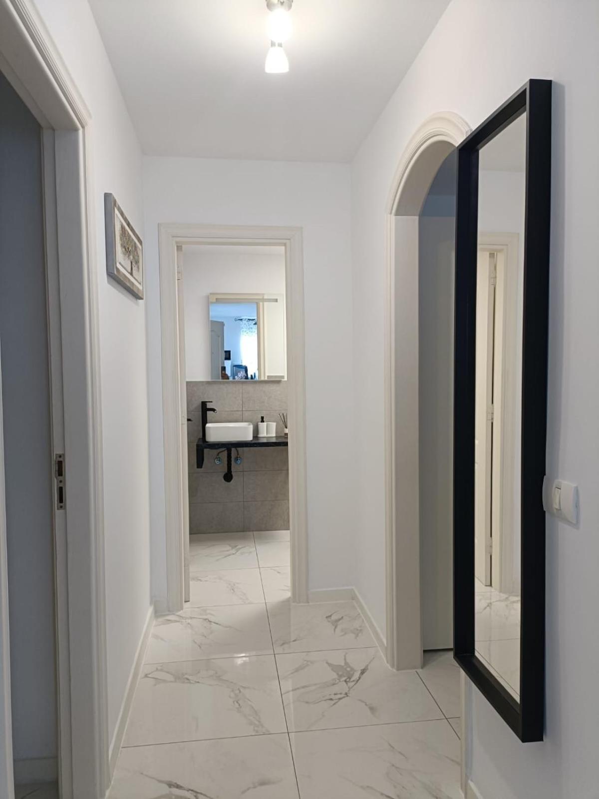 Appartement Beautiful With Pool And Wifi *