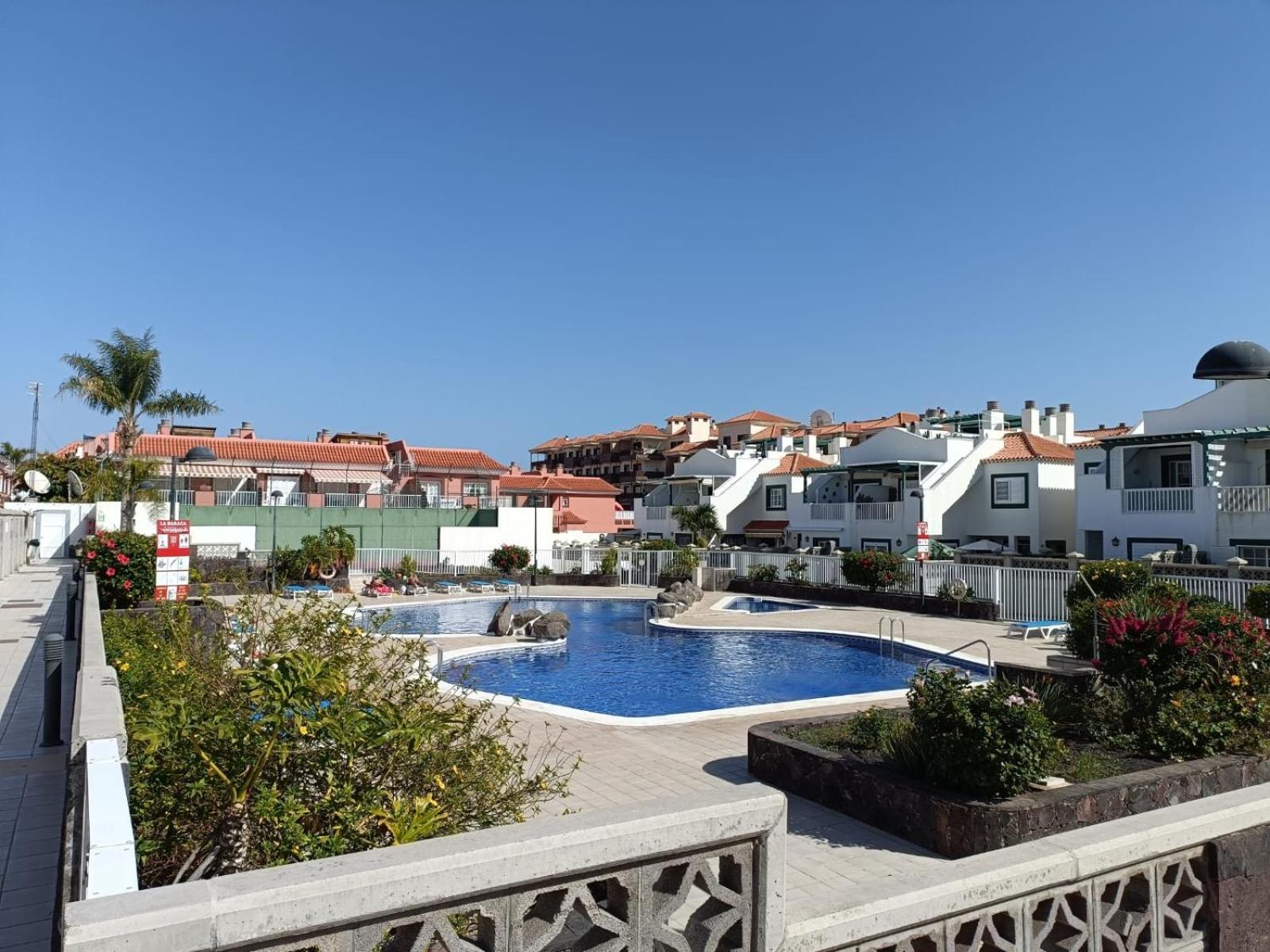 Appartement Beautiful With Pool And Wifi