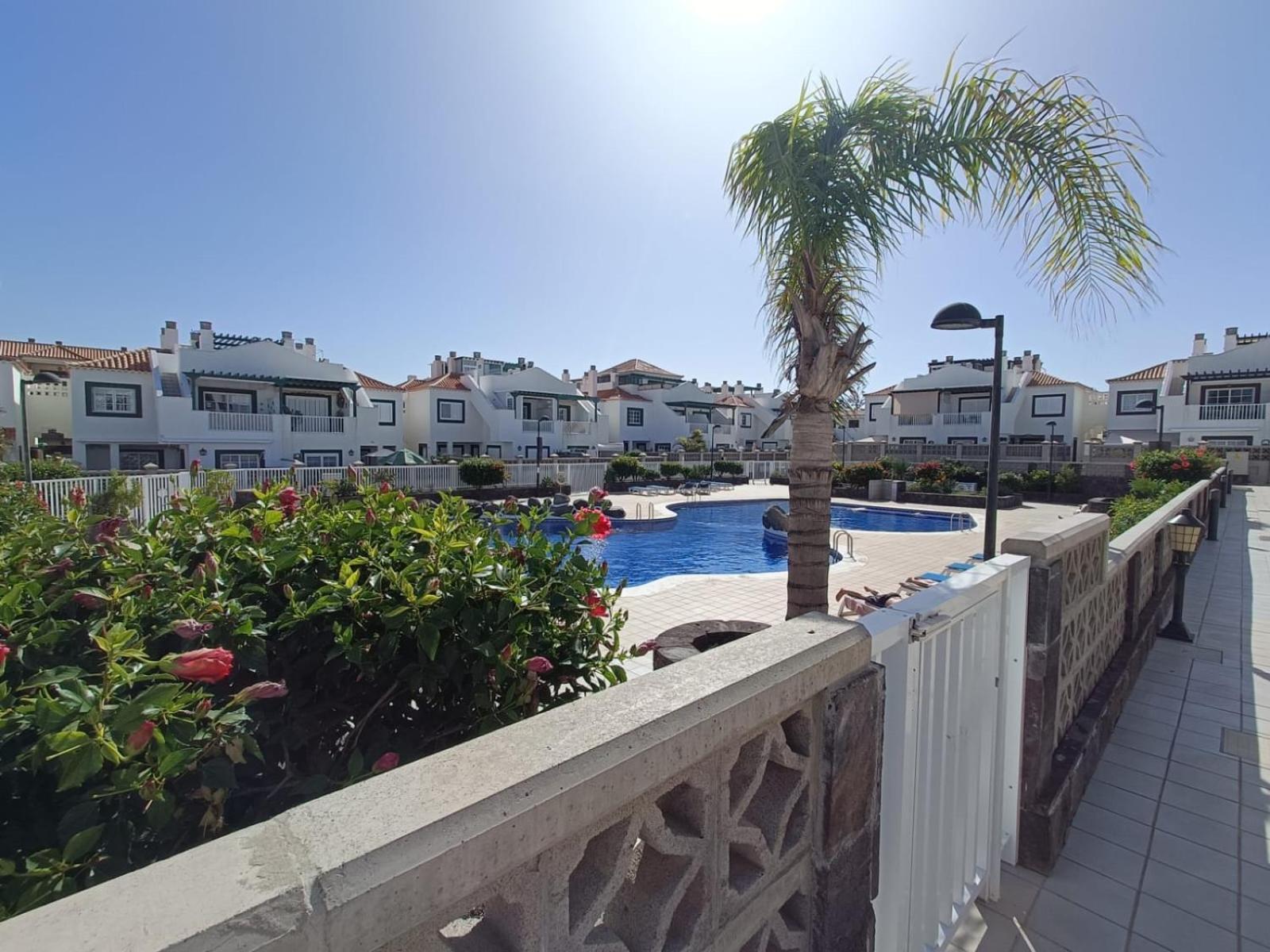Beautiful With Pool And Wifi Appartement