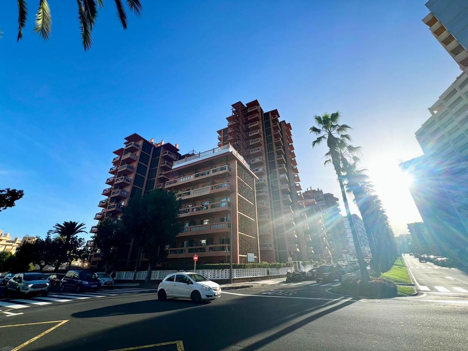 Ocean Breeze Oasis In Puerto De La Cruz * Puerto de la Cruz (Tenerife)