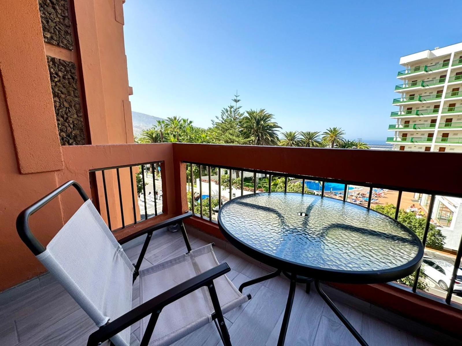 Ocean Breeze Oasis In Puerto De La Cruz *