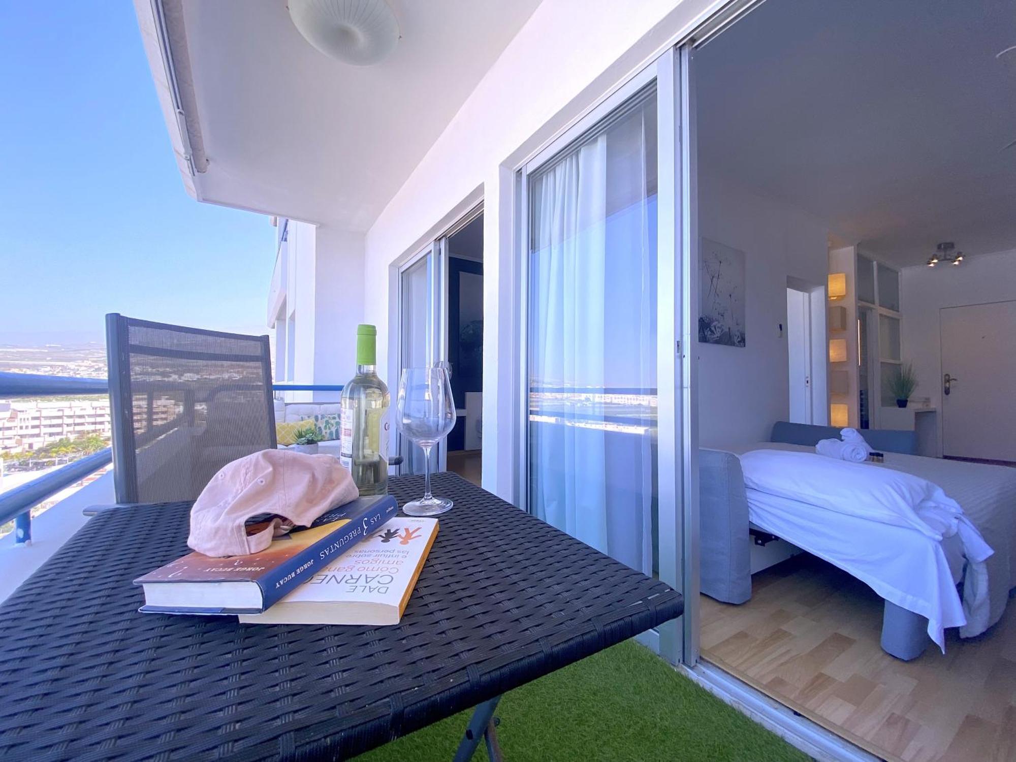 Tropicalidays Paraiso Seafront Apartment Playa Paraiso (Tenerife)
