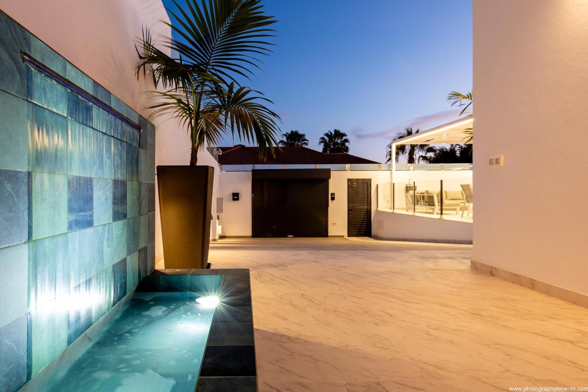 Nicole Wifi, Gym, Heated Pool Hébergement de vacances