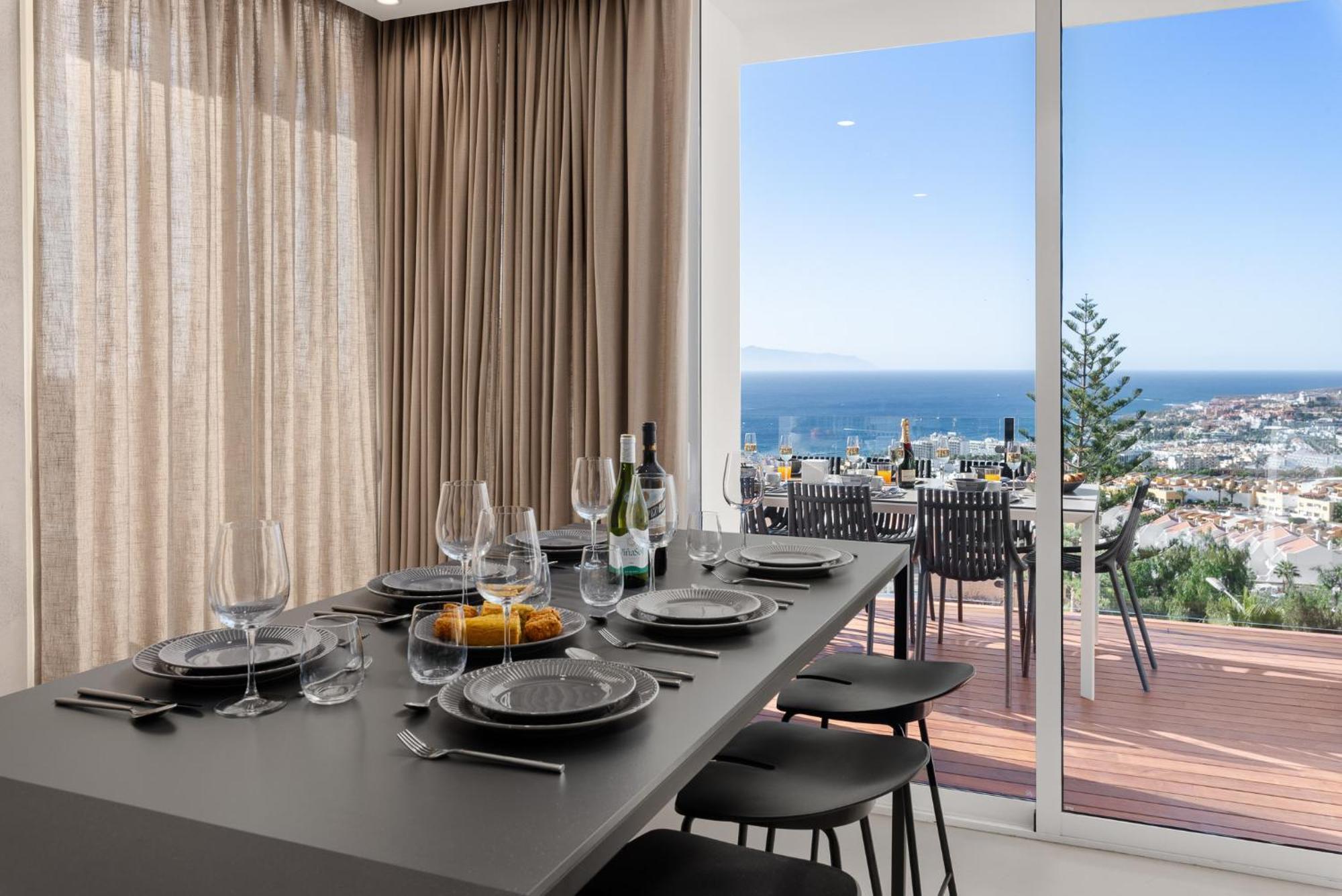 Karat Villa *
