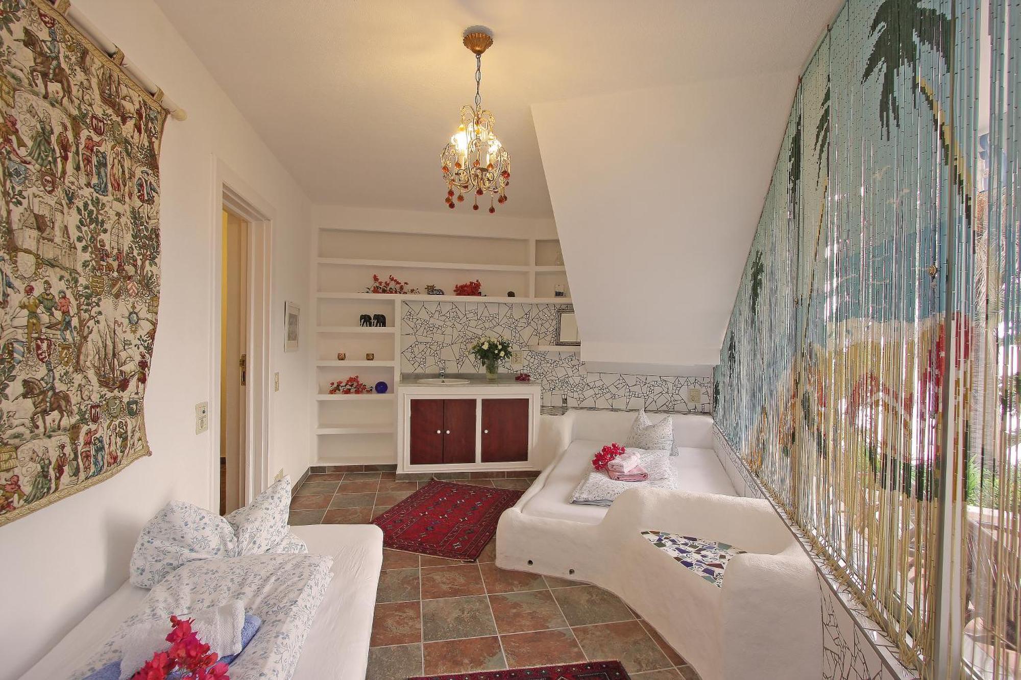 Villa Castillo Moro