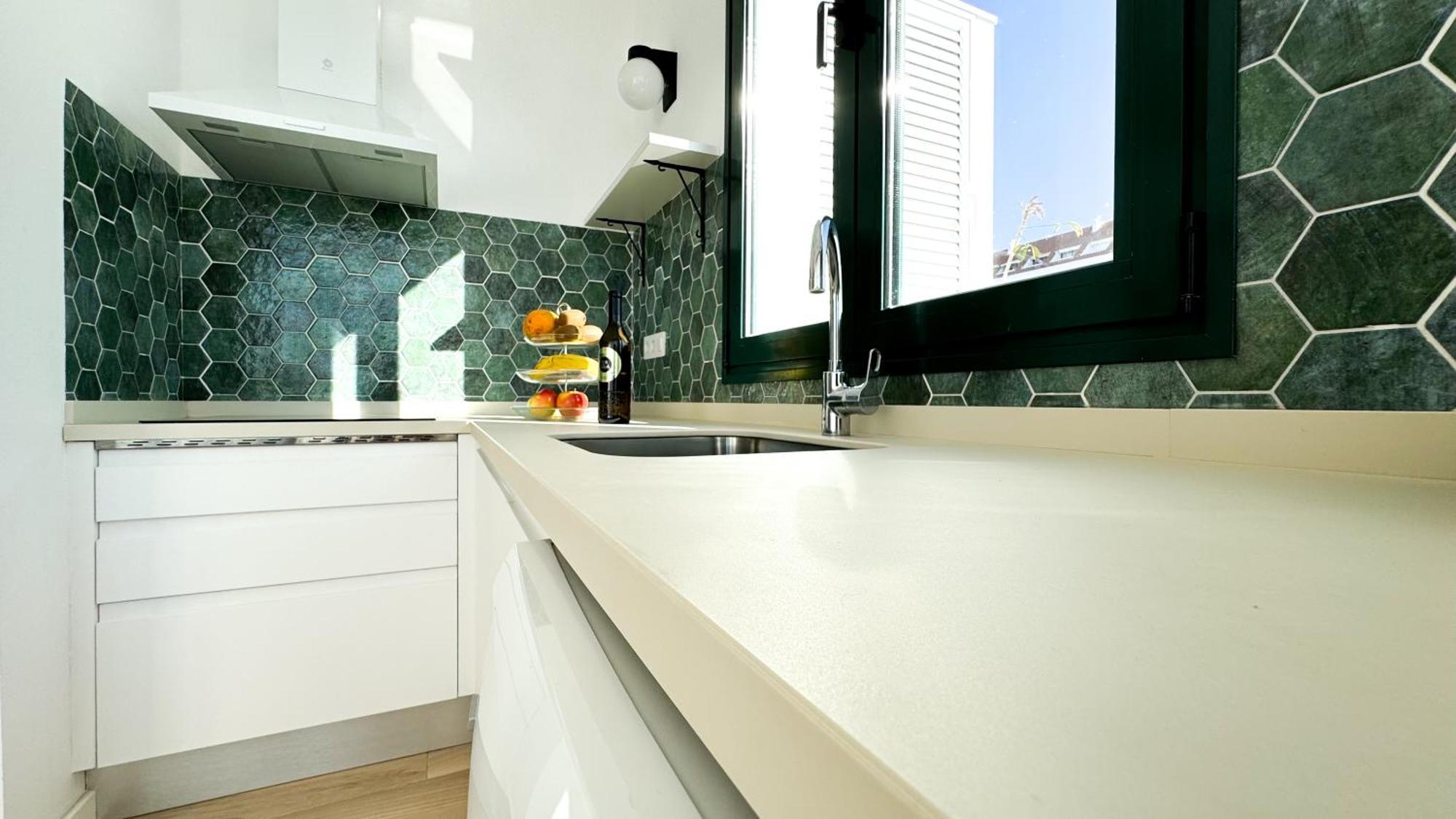 Apartment Lilias - Private Heatable Pool, Bbq, Free Wifi Puerto de Santiago (Tenerife)