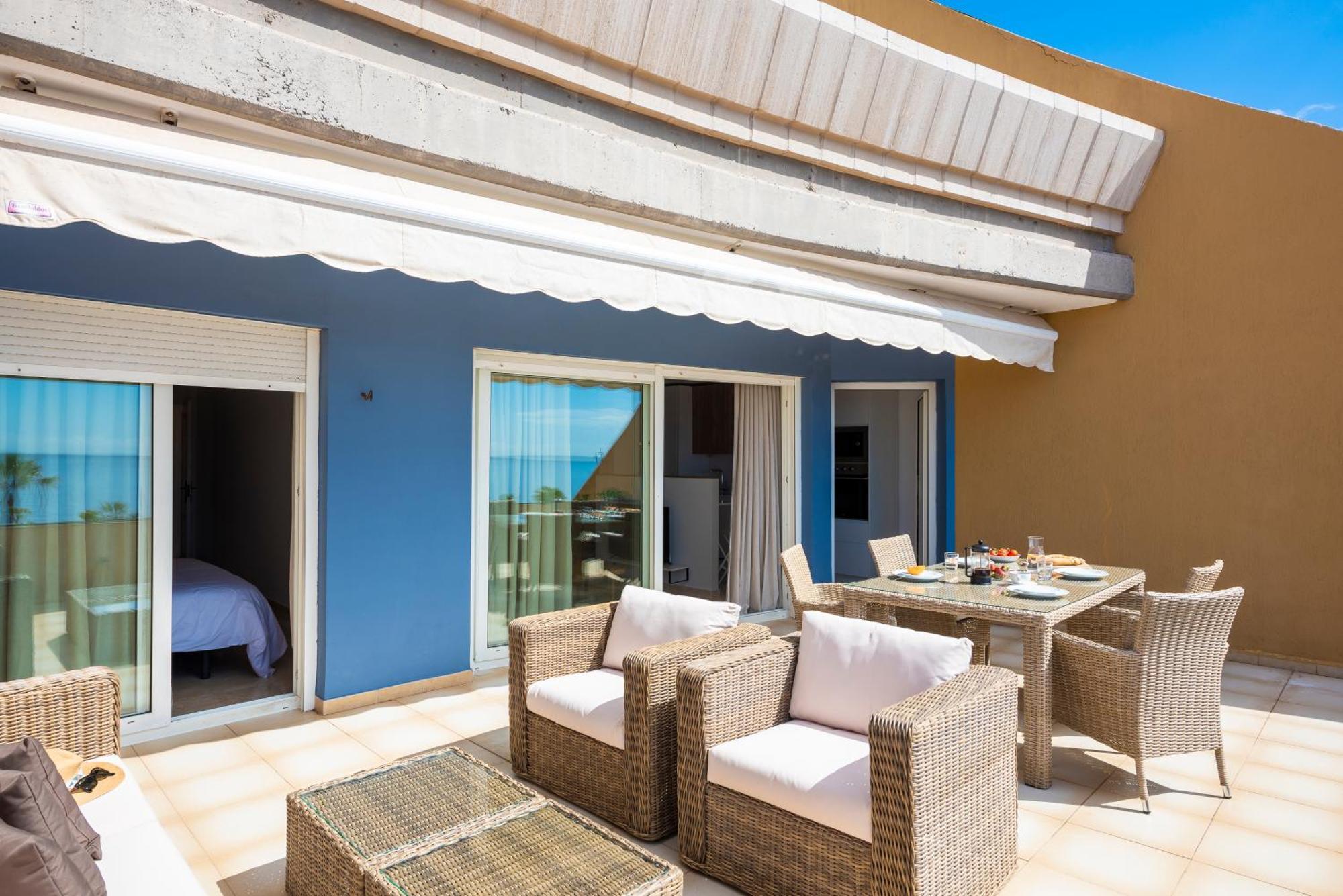 Apartment With Terrace And Private Parking Radazul