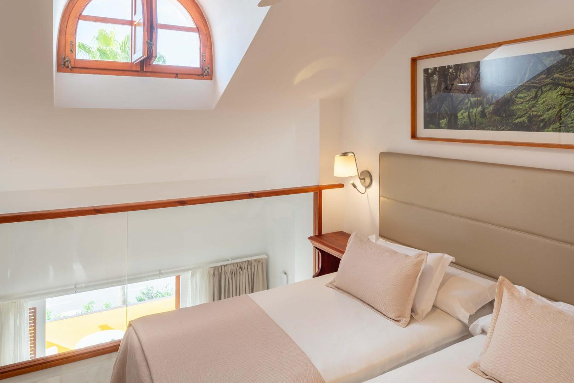 Parque Santiago Iii Official Aparthotel 3*