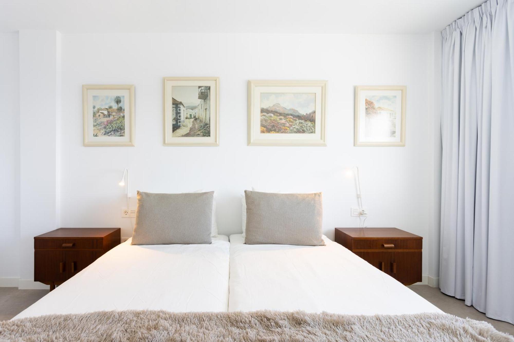 Hébergement de vacances Home2book Stunning Sea Views House, Private Pool *