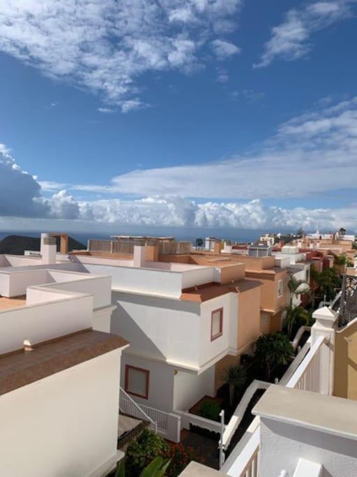 Miratlantico, Aguilas Del Teide.