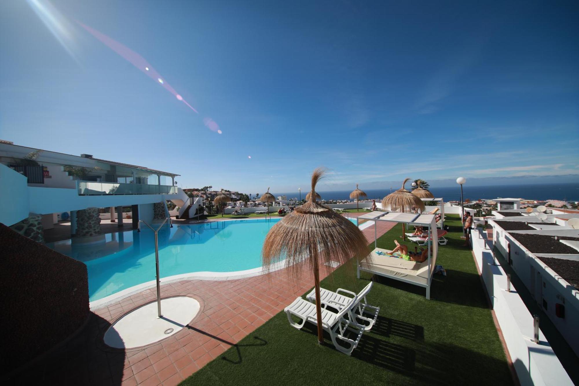 Island Village Heights Appartement *