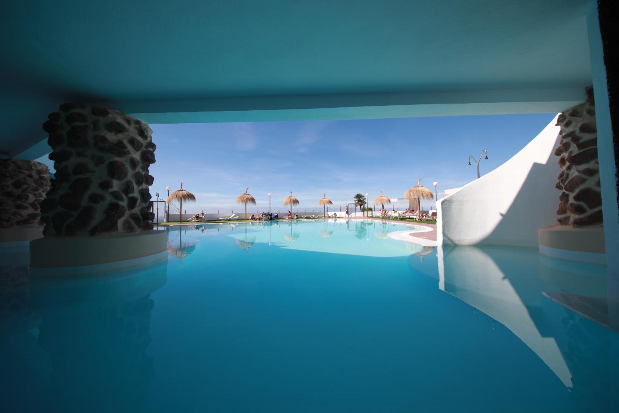 Island Village Heights Appartement *