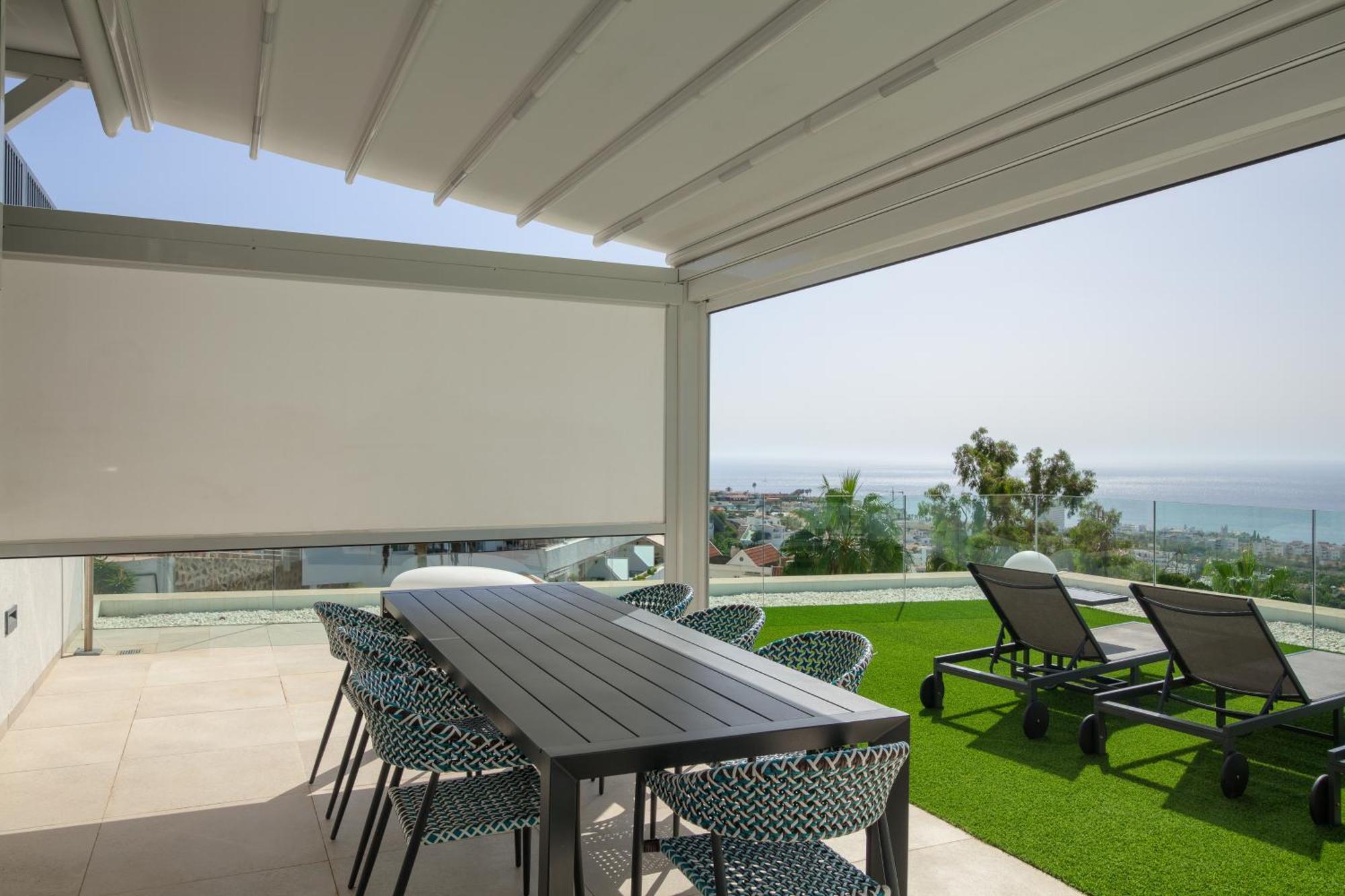 Villa 200m New E With Priv/heated Pool, Ocean View. *