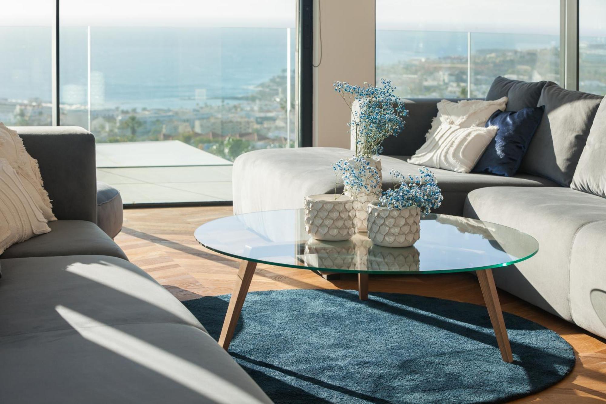 200m New E With Priv/heated Pool, Ocean View.