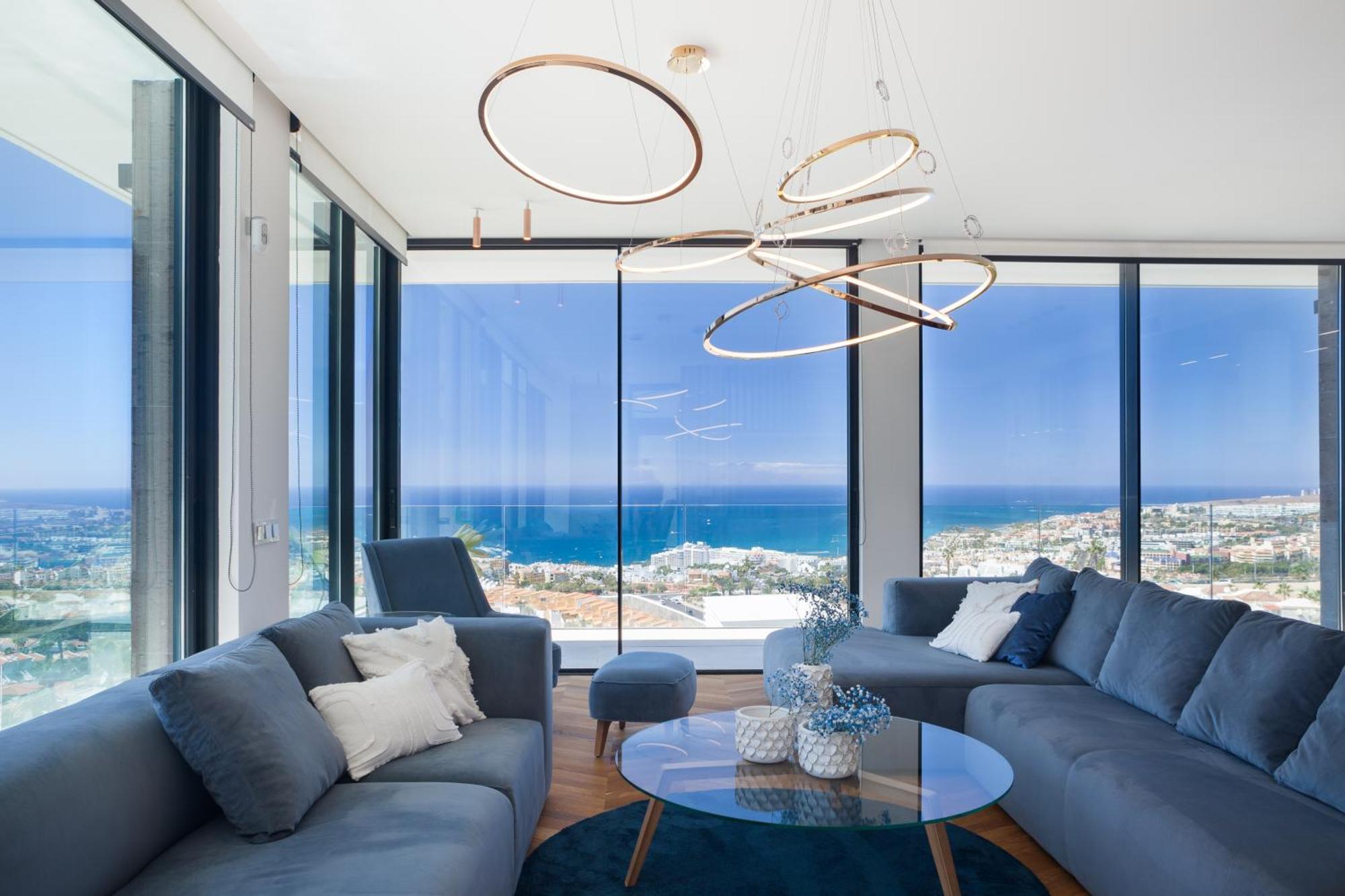 Villa 200m New E With Priv/heated Pool, Ocean View.