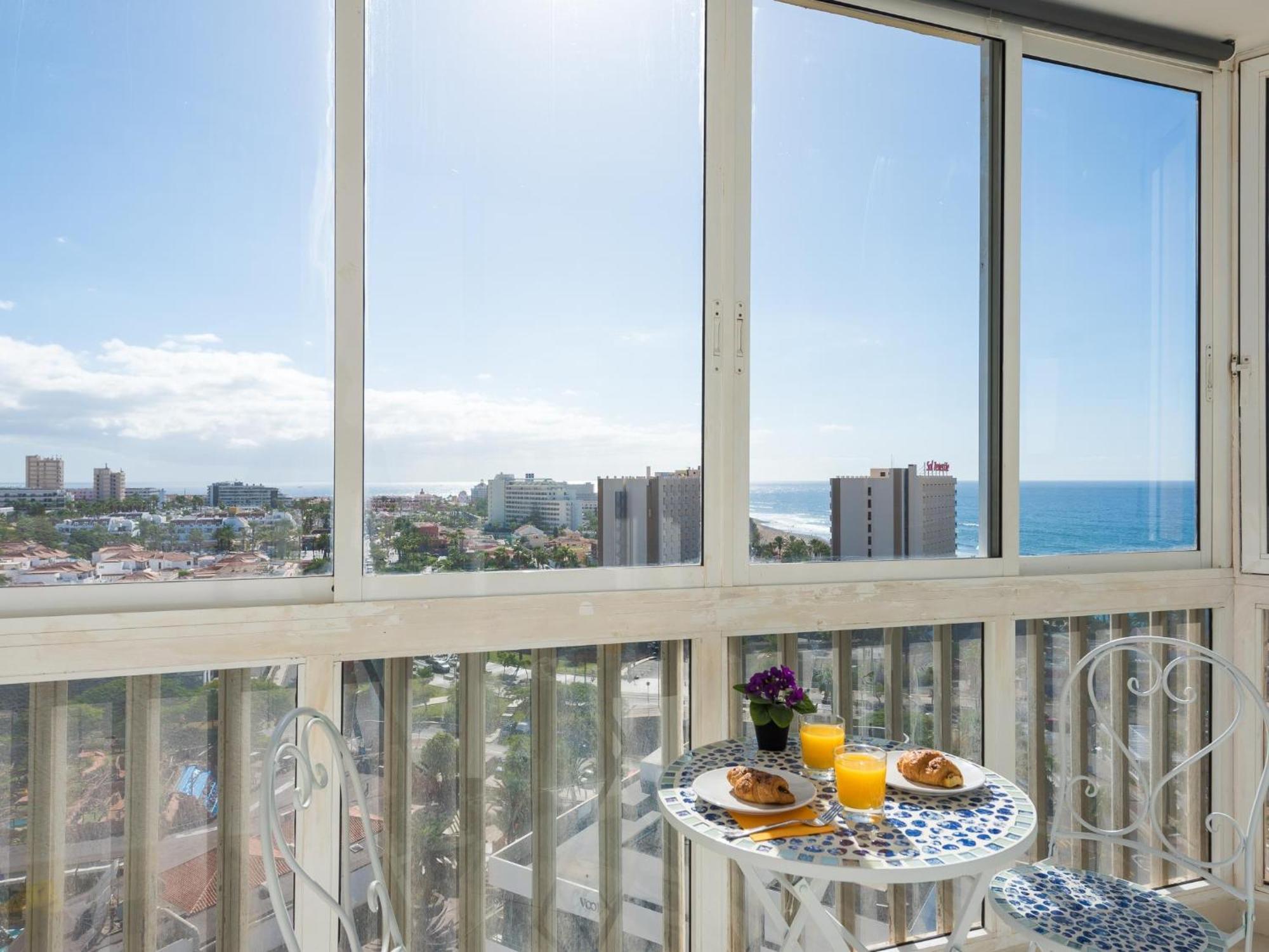 8d. Modern Flat In Americas Apartment Playa de las Americas (Tenerife)