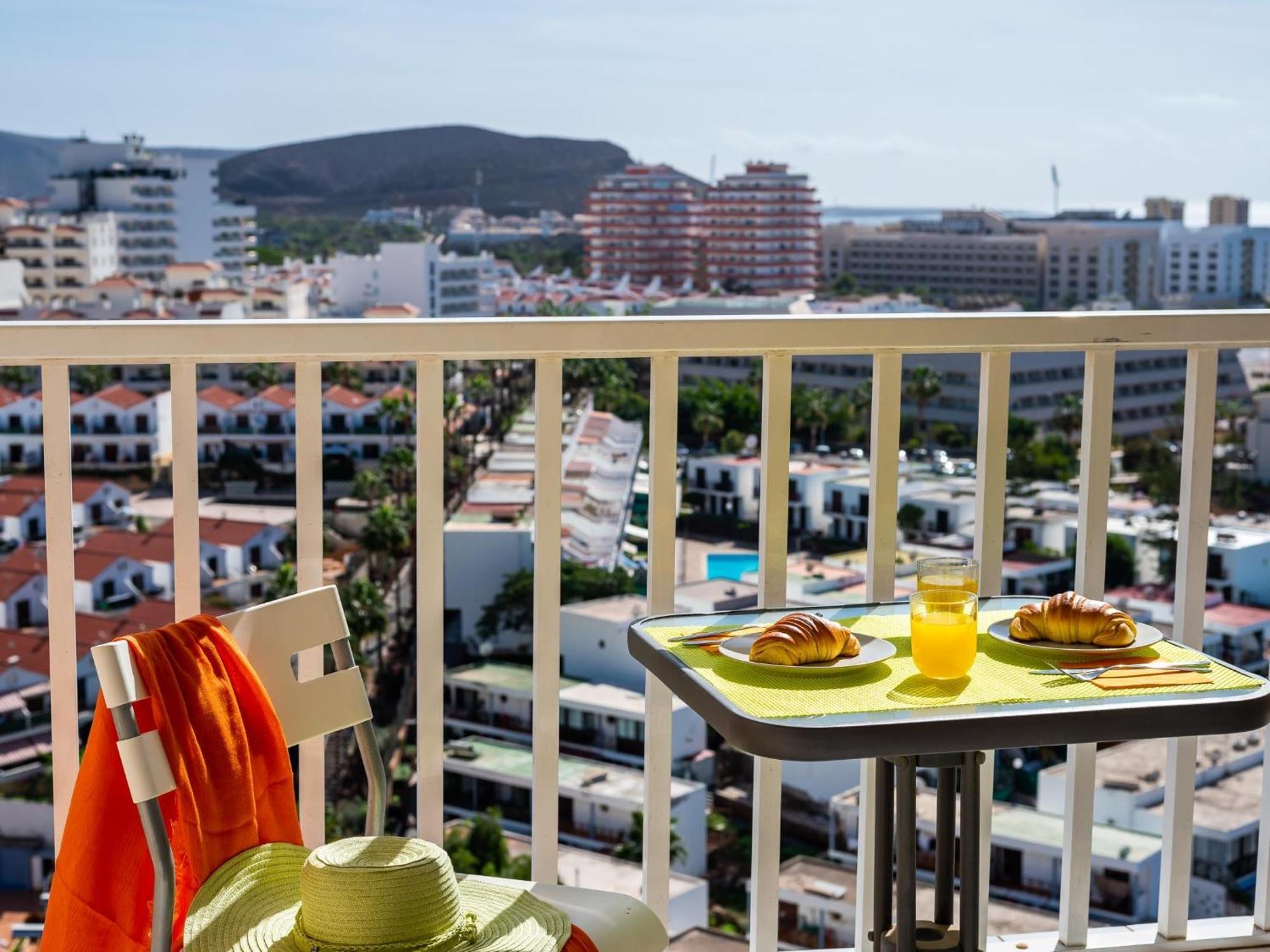 12. Comfortable In Americas Apartment Playa de las Americas (Tenerife)