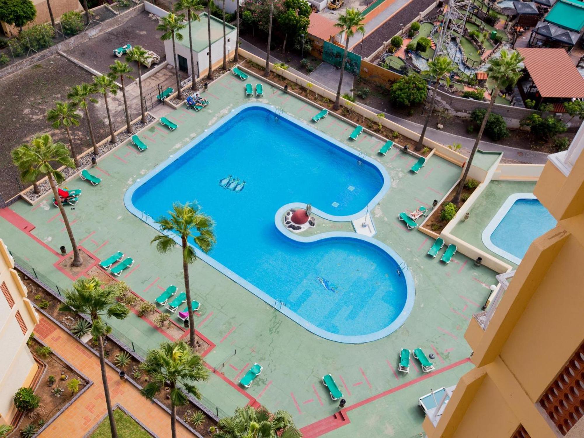 12. Comfortable In Americas Playa de las Americas (Tenerife)