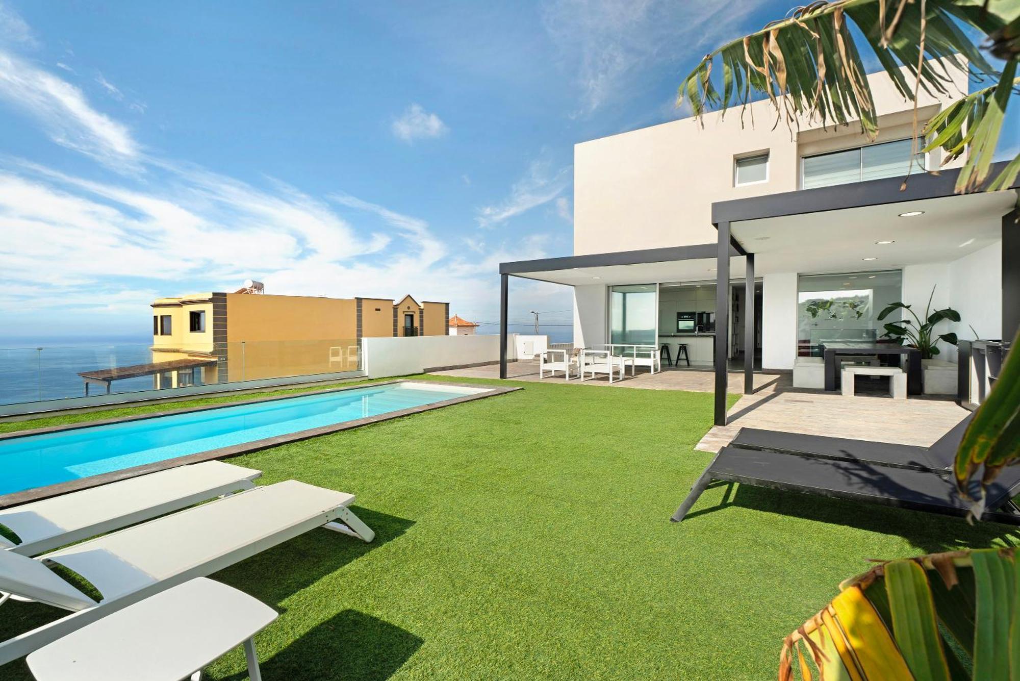 Villa Tulio Homme 2