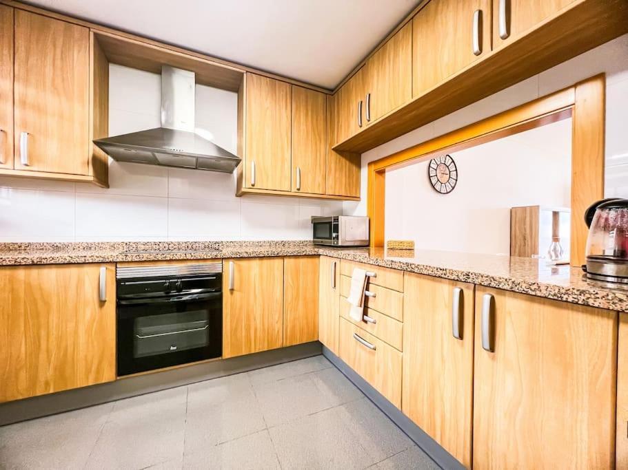 Apartamento Fantastic Ocean View Apt, Ac! Parking! Terrace! Pa86 *