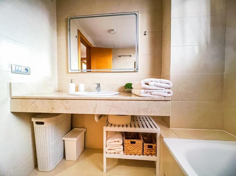 Apartamento Fantastic Ocean View Apt, Ac! Parking! Terrace! Pa86 *