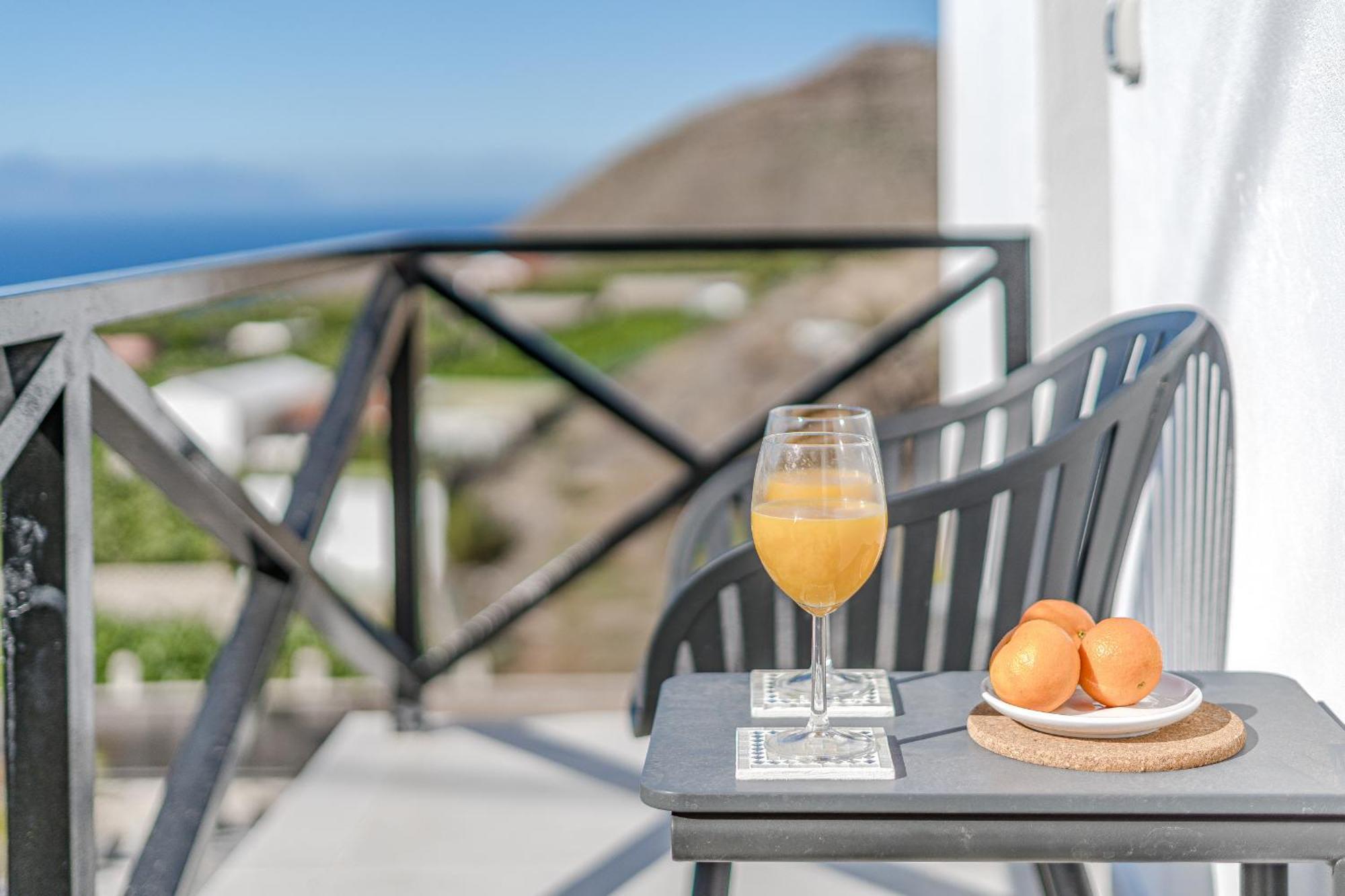 Cliff Haven Sea View - Adults Only