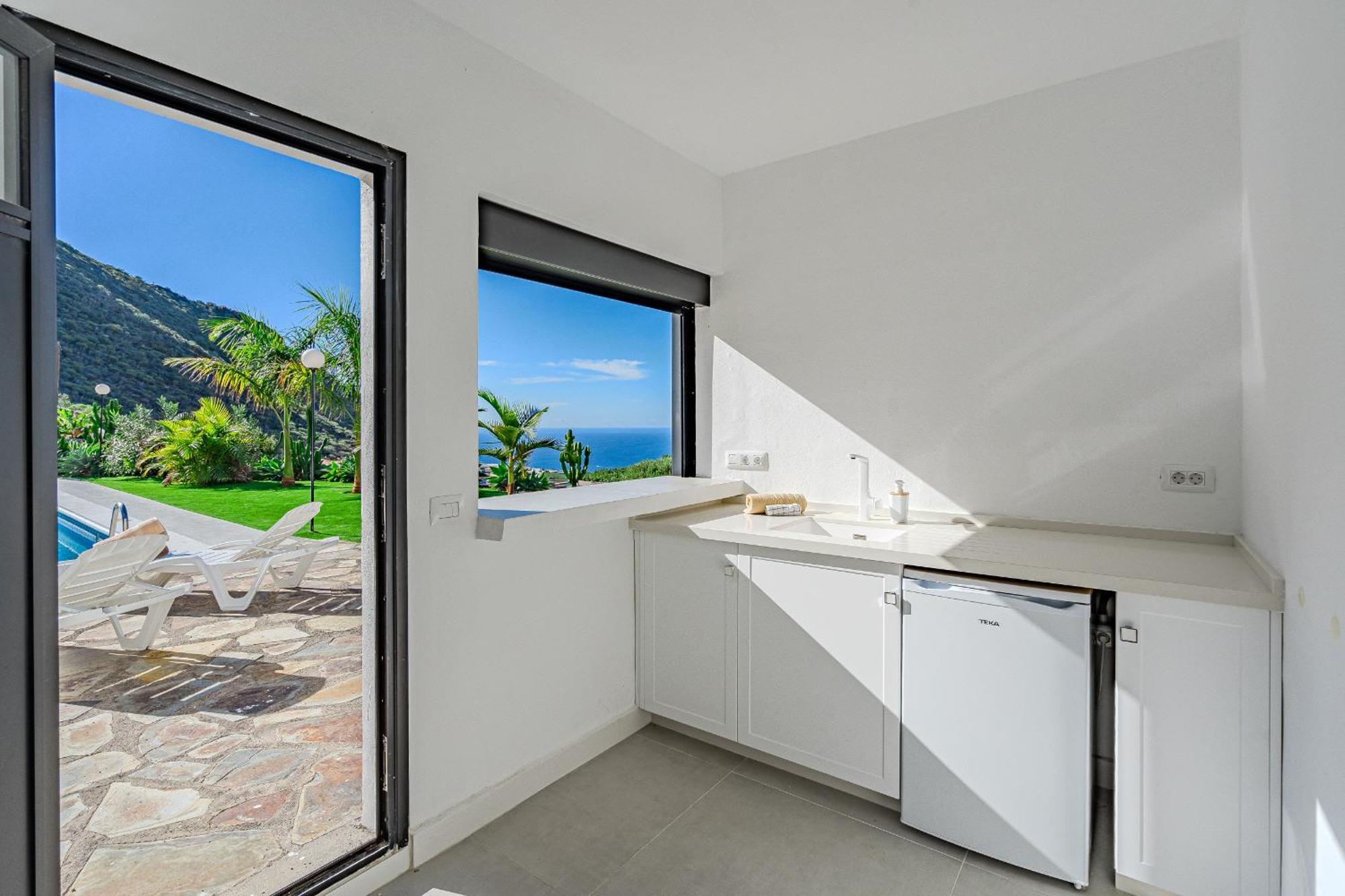 Apartment Cliff Haven Sea View - Adults Only *