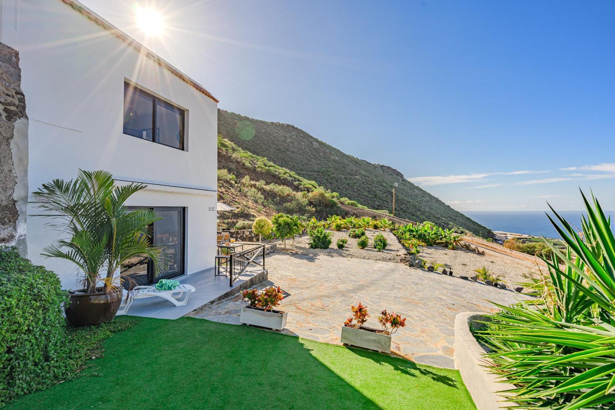 Apartment Cliff Haven Sea View - Adults Only