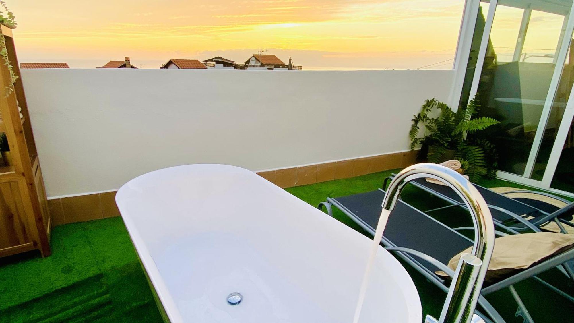 Big House Adeje Deluxe By Deihu Experiences
