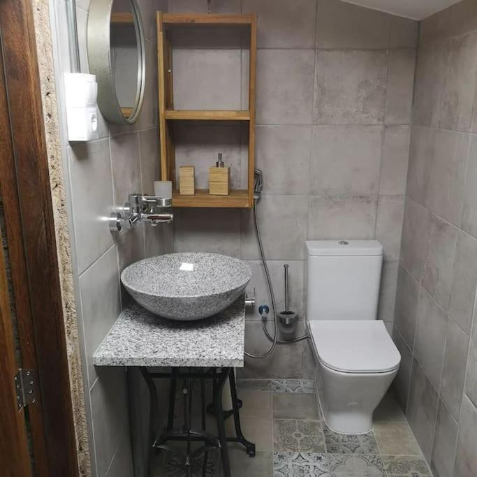 Appartement Souterrain Fuer Max 2 P., Bad, Aussenkueche, Garten Güimar