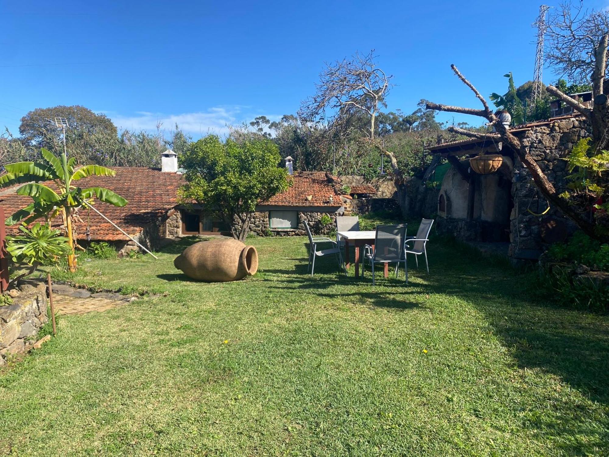 Rural House To Take A Break, La Serreria 25 - Private Garden Holiday home Tacoronte