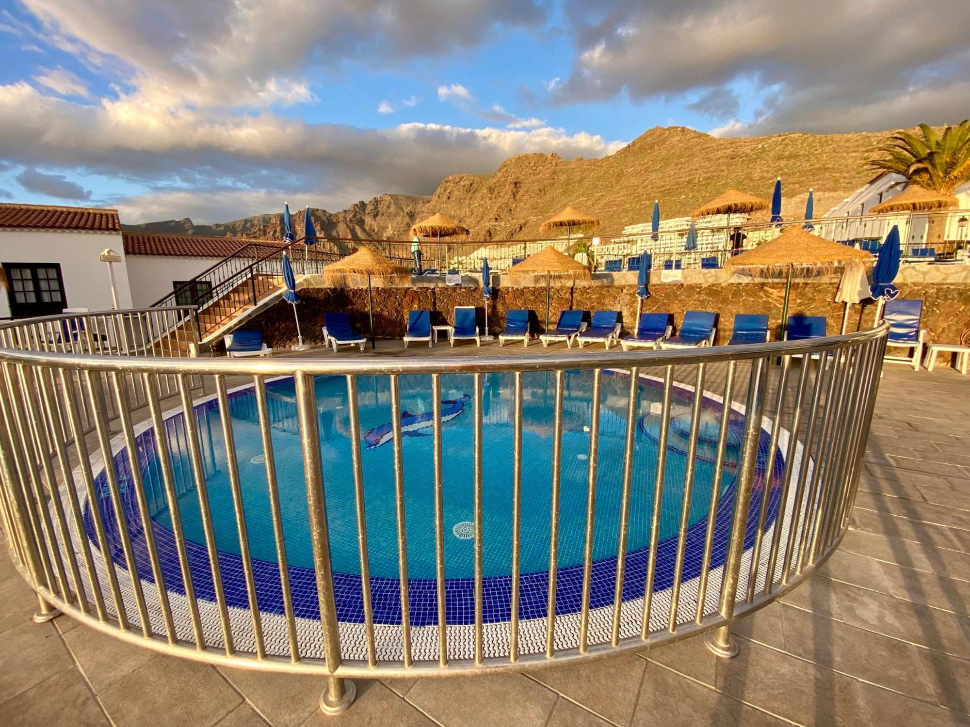 Seaview Townhouse In Puerto Santiago & Gigantes * Puerto de Santiago (Tenerife)