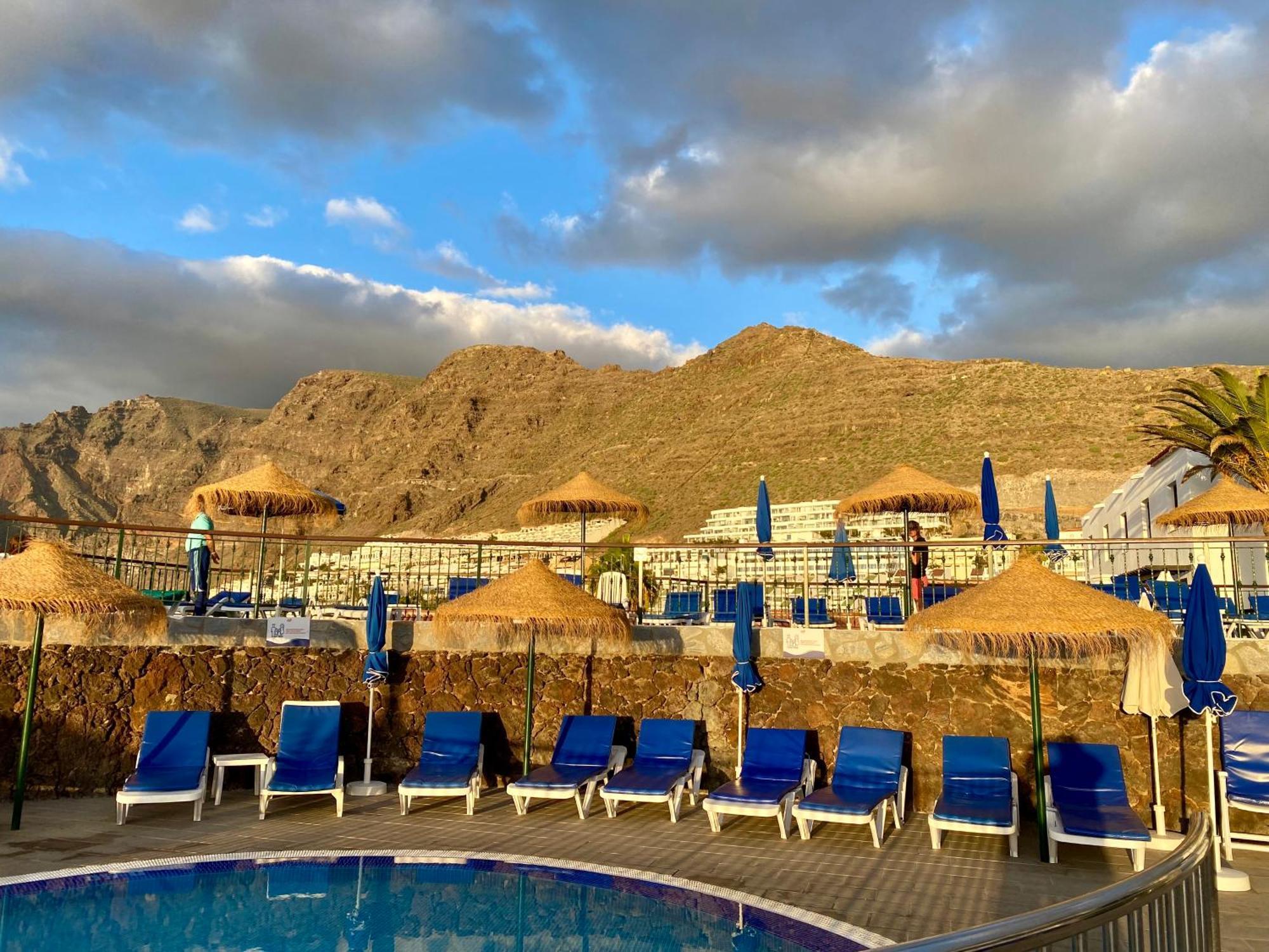 Seaview Townhouse In Puerto Santiago & Gigantes Puerto de Santiago (Tenerife)
