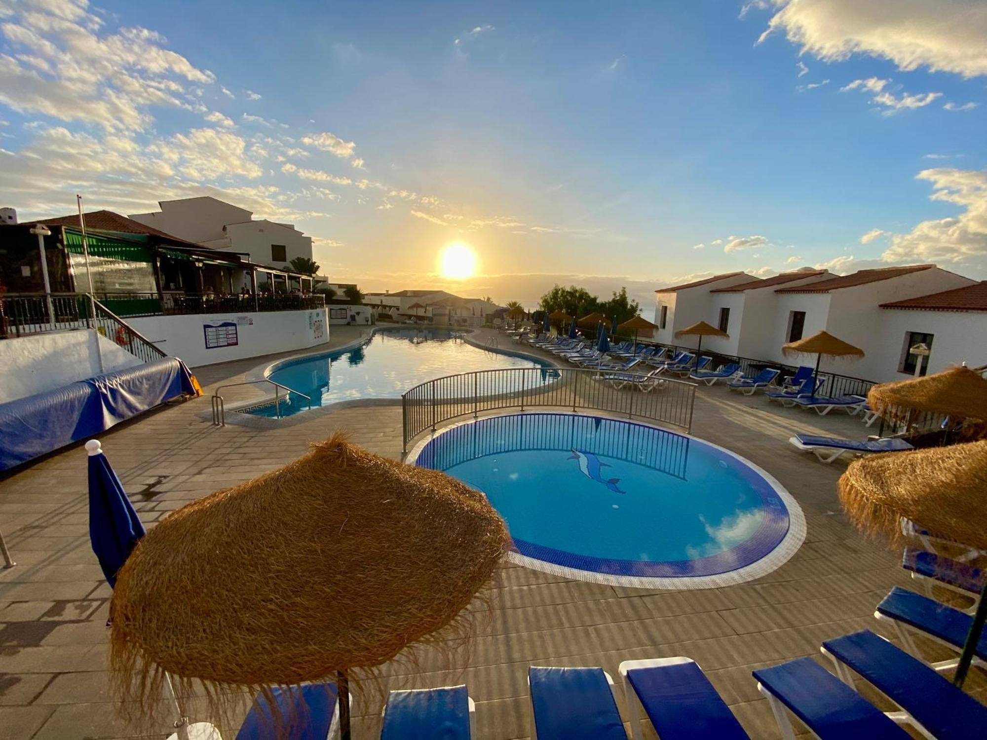 Seaview Townhouse In Puerto Santiago & Gigantes
