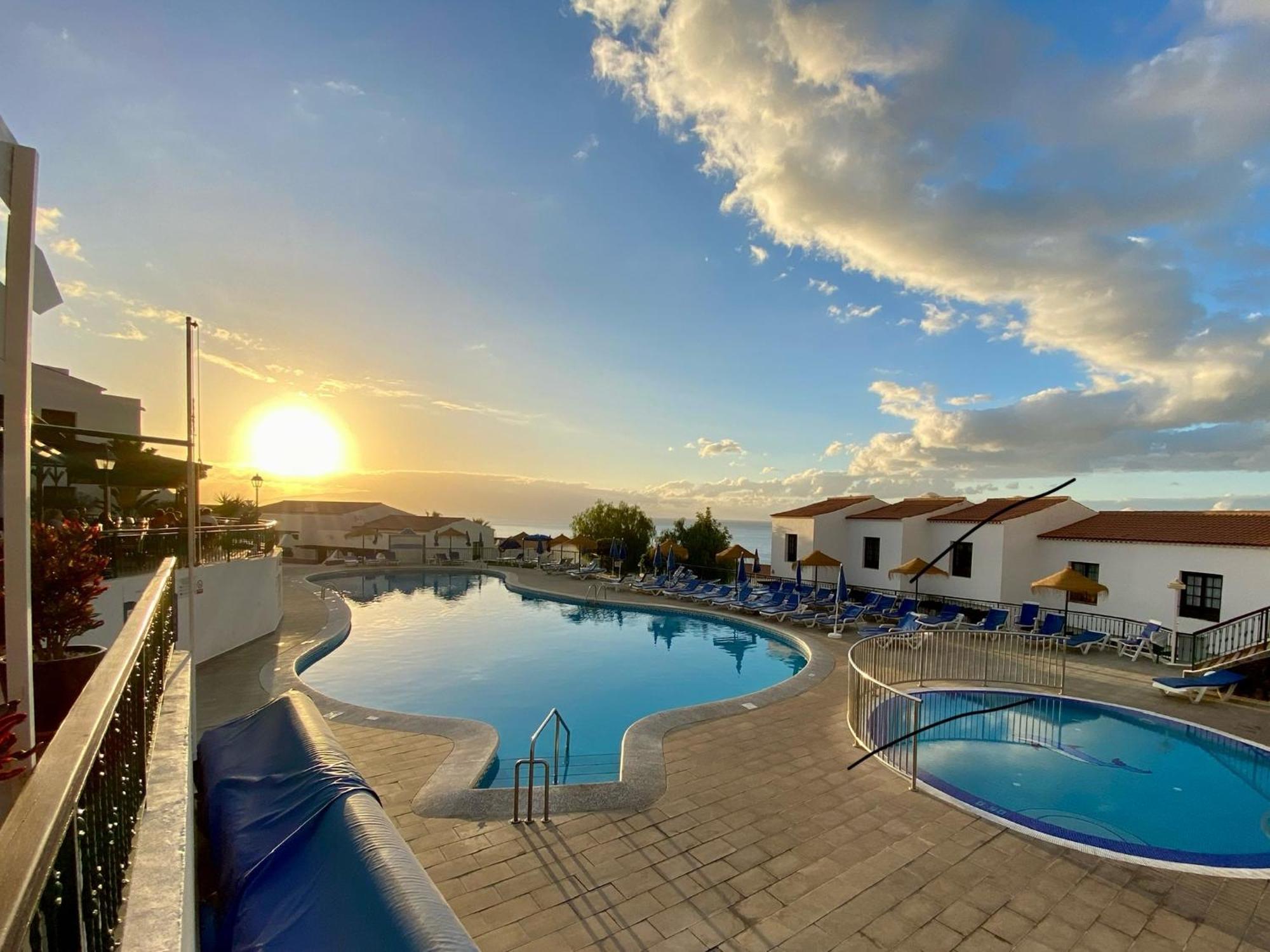 Seaview Townhouse In Puerto Santiago & Gigantes Appartement