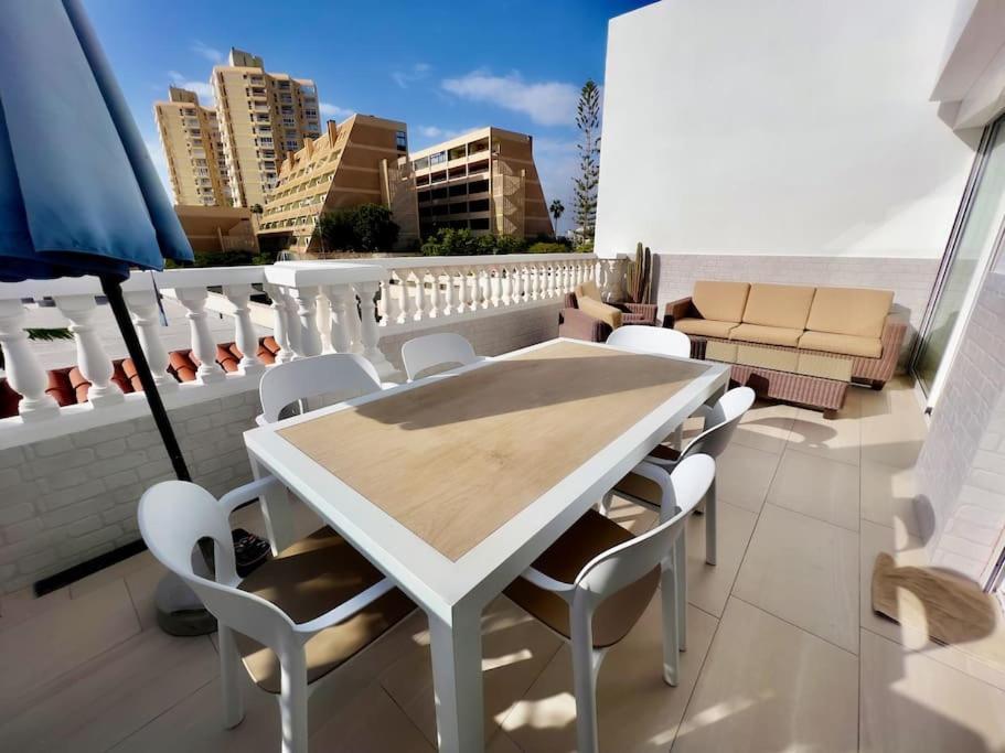 Sunny On The Paradise Coast. Apartamento *