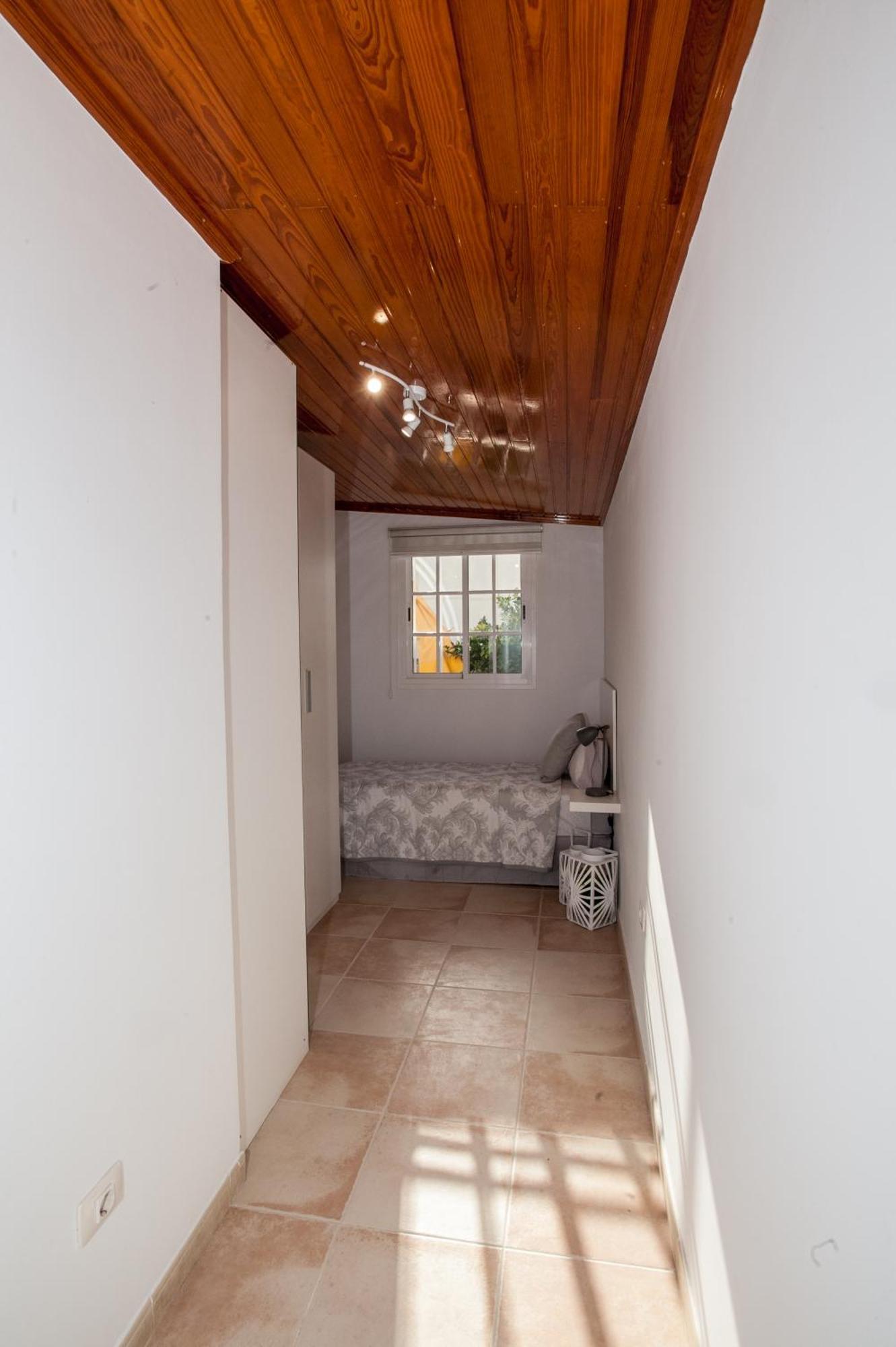 Vanesa Luxury Private With A Heated Pool, 4 Bedrooms And 4 Bathrooms Villa