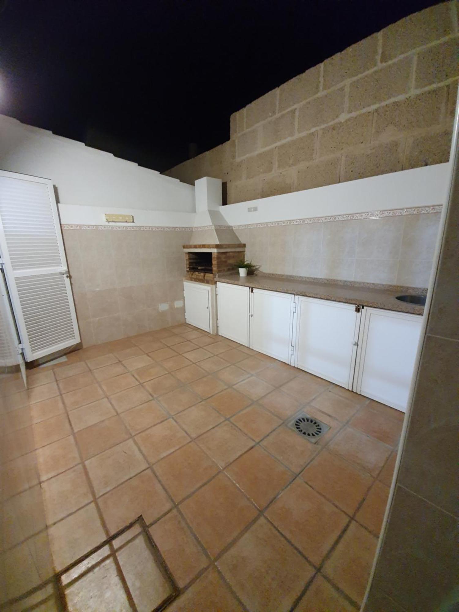 Vanesa Luxury Private With A Heated Pool, 4 Bedrooms And 4 Bathrooms Villa Costa Adeje (Tenerife)