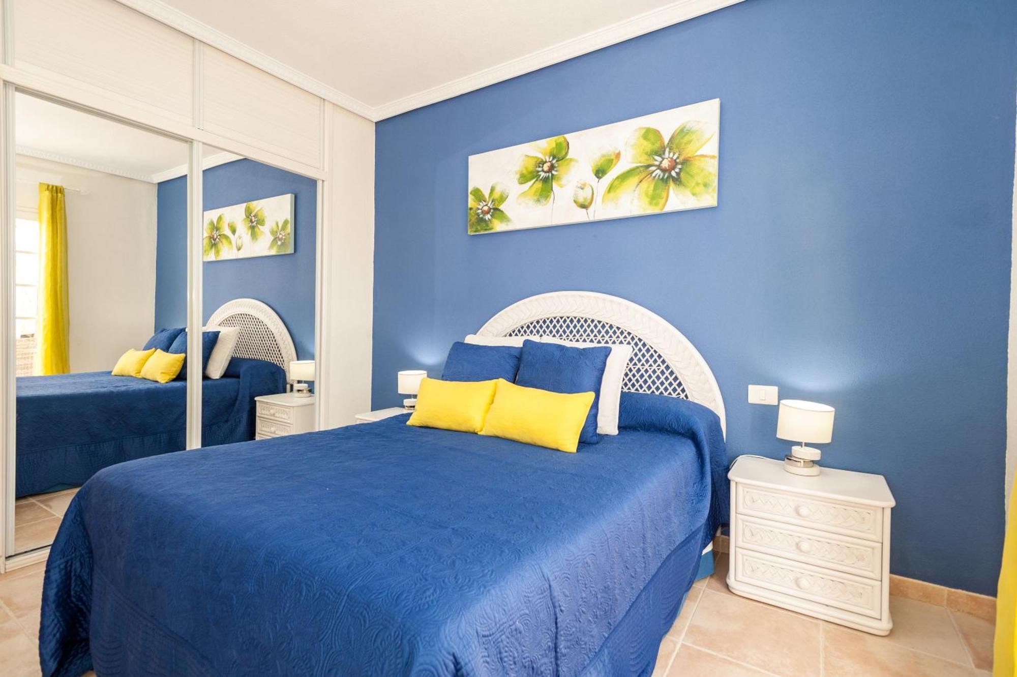 Villa Vanesa Luxury Private With A Heated Pool, 4 Bedrooms And 4 Bathrooms *