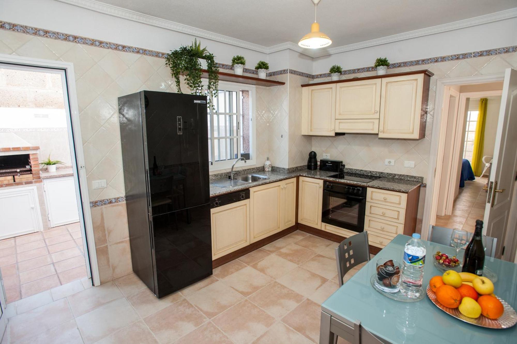 Vanesa Luxury Private With A Heated Pool, 4 Bedrooms And 4 Bathrooms *