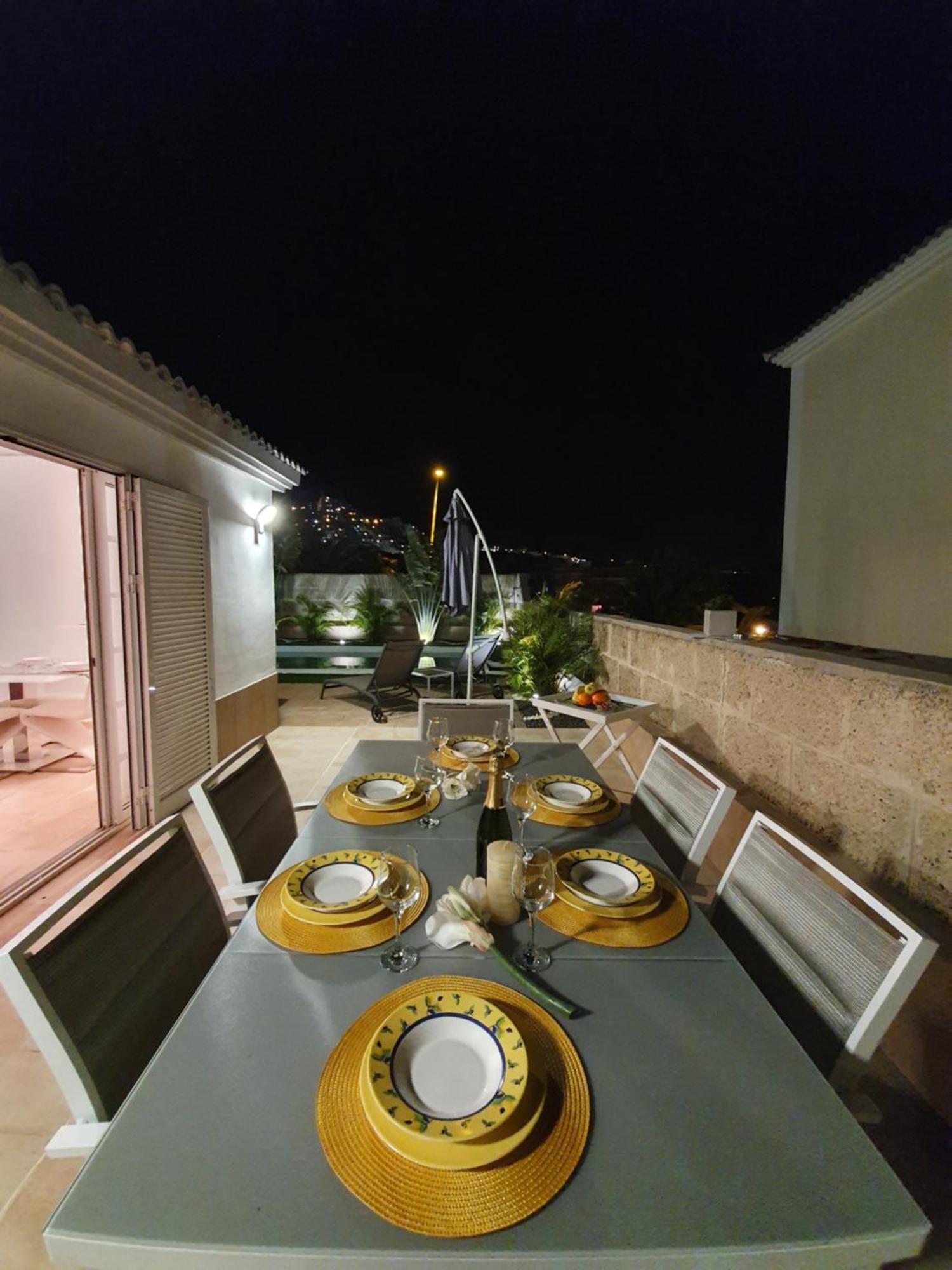 Vanesa Luxury Private With A Heated Pool, 4 Bedrooms And 4 Bathrooms Costa Adeje (Tenerife)