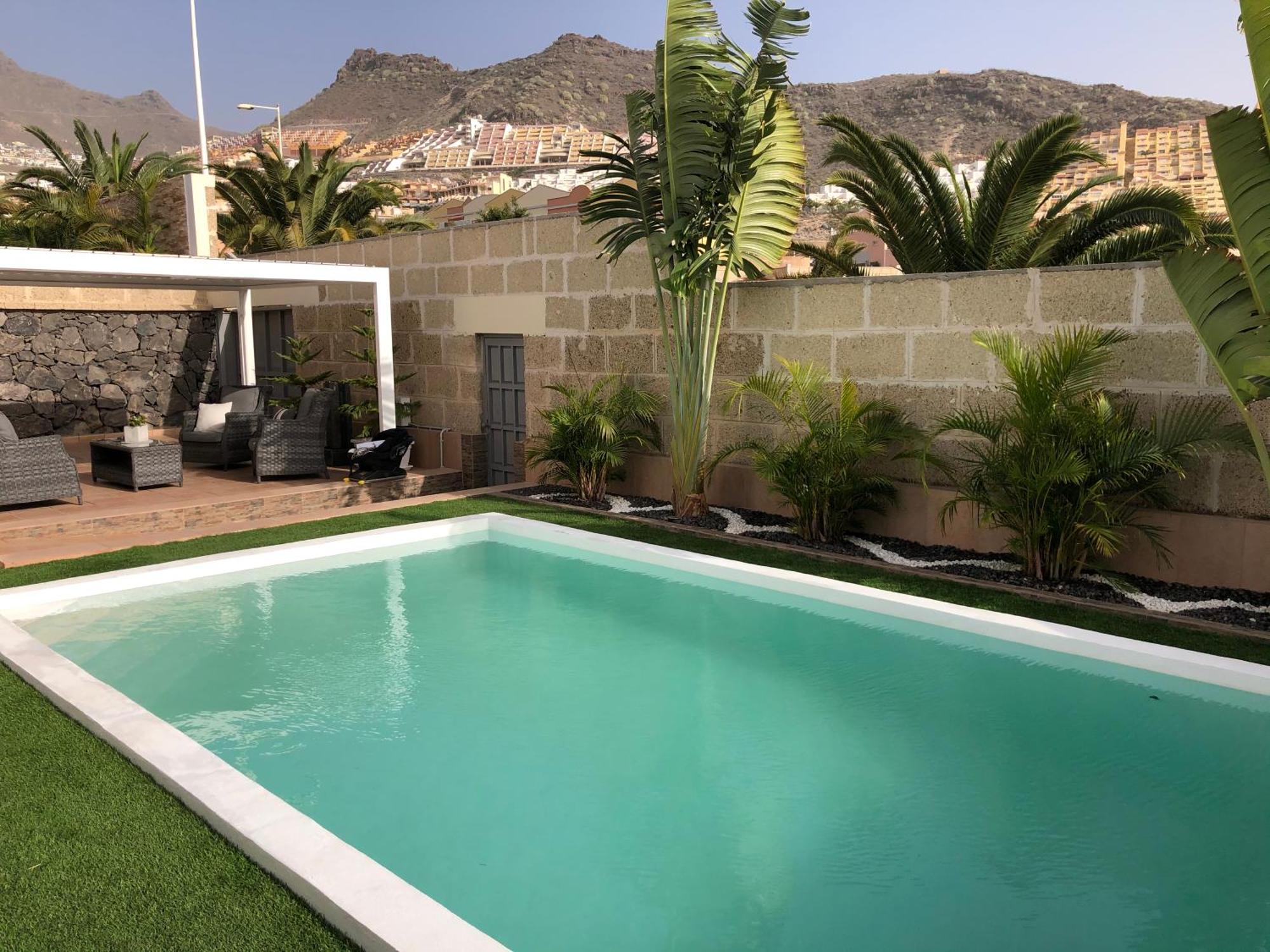 Vanesa Luxury Private With A Heated Pool, 4 Bedrooms And 4 Bathrooms * Costa Adeje (Tenerife)