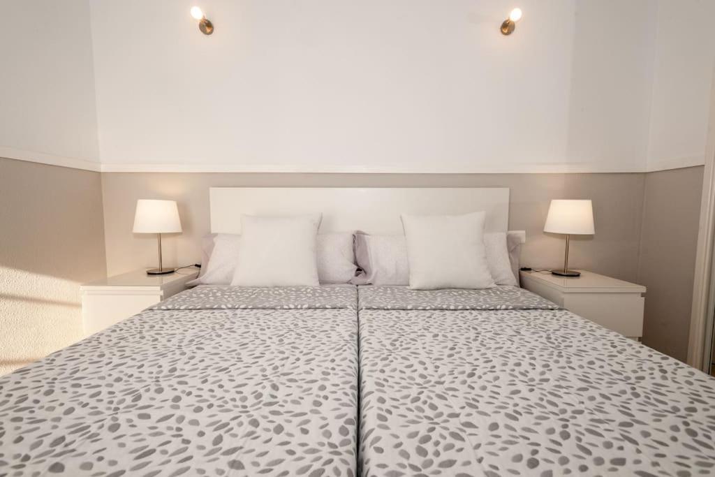 Vanesa Luxury Private With A Heated Pool, 4 Bedrooms And 4 Bathrooms *