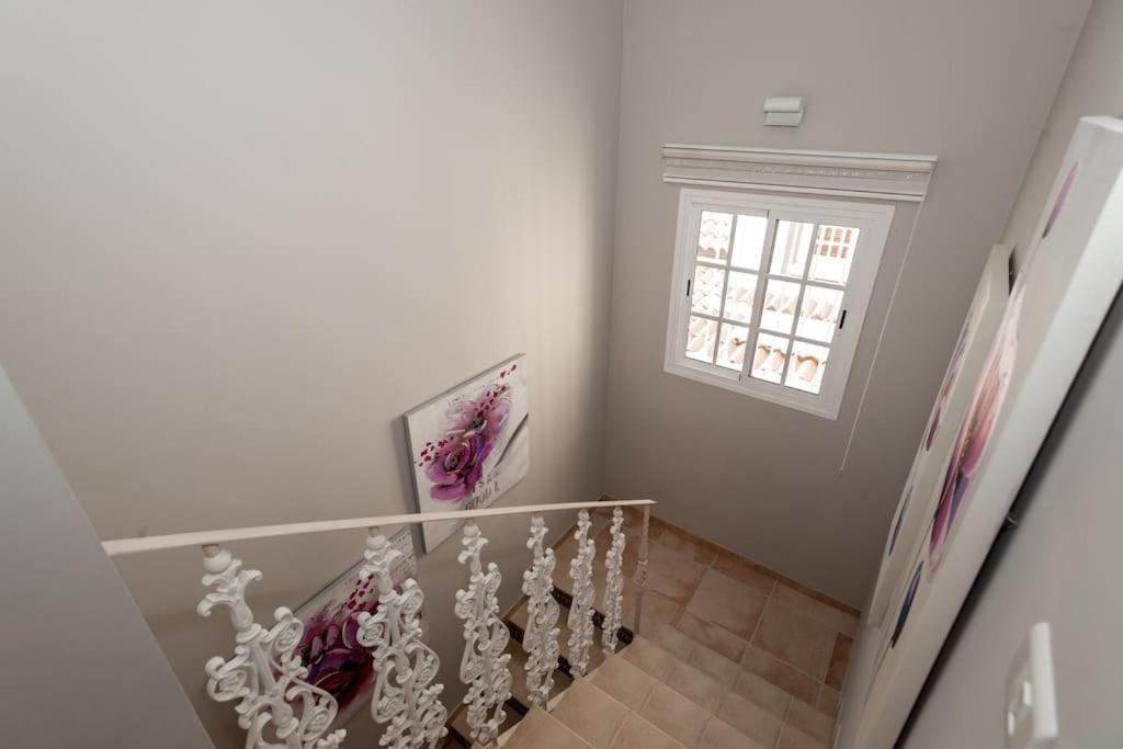 Vanesa Luxury Private With A Heated Pool, 4 Bedrooms And 4 Bathrooms *