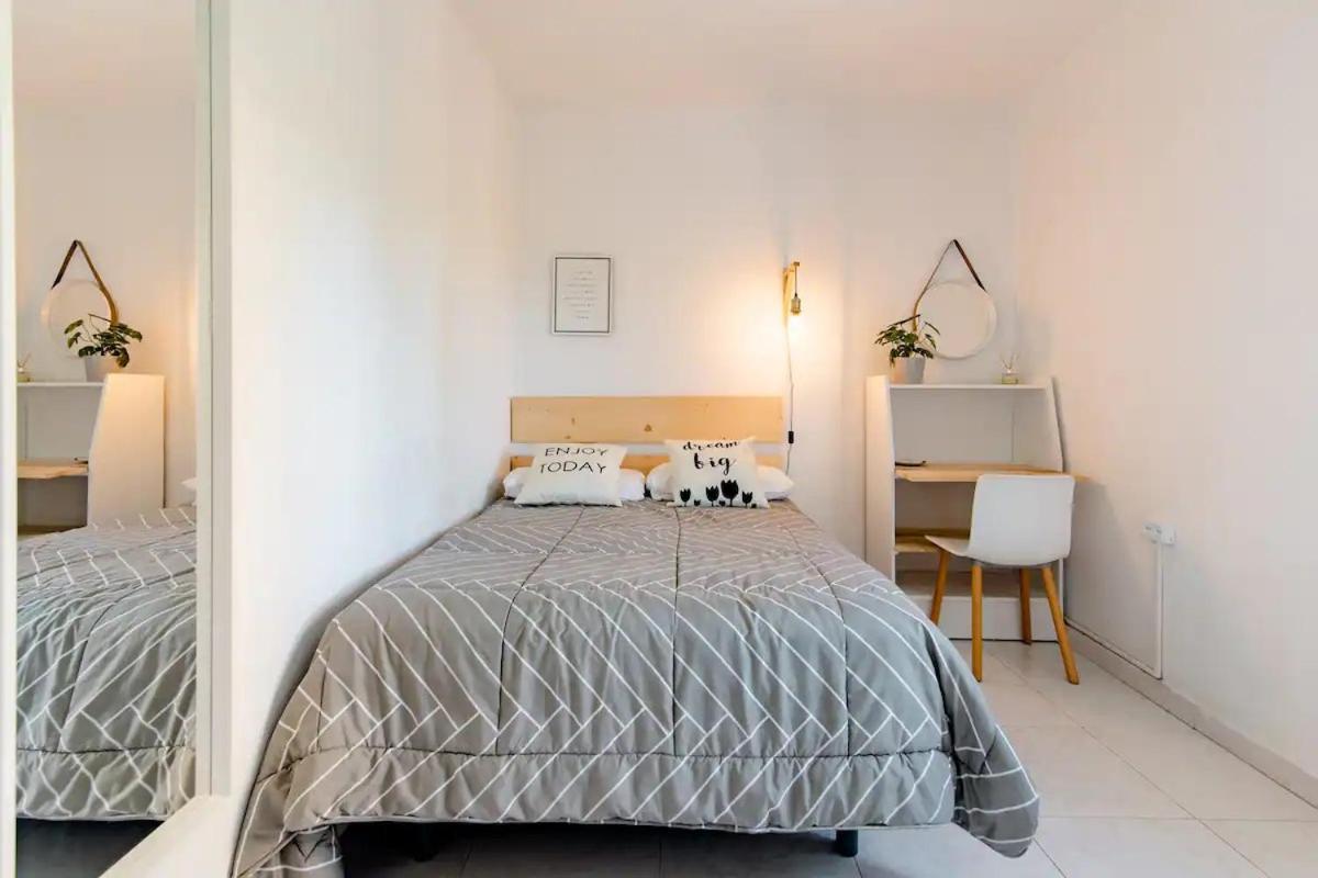 Dialezholidays - Coliving Principes Pensión *