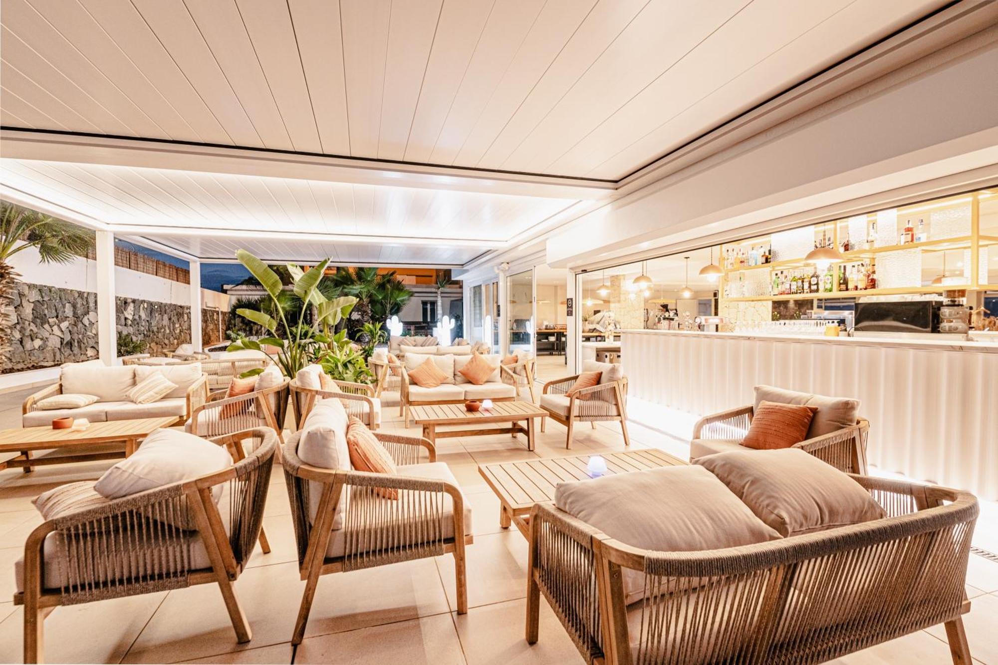 Atlantic Aparthotel