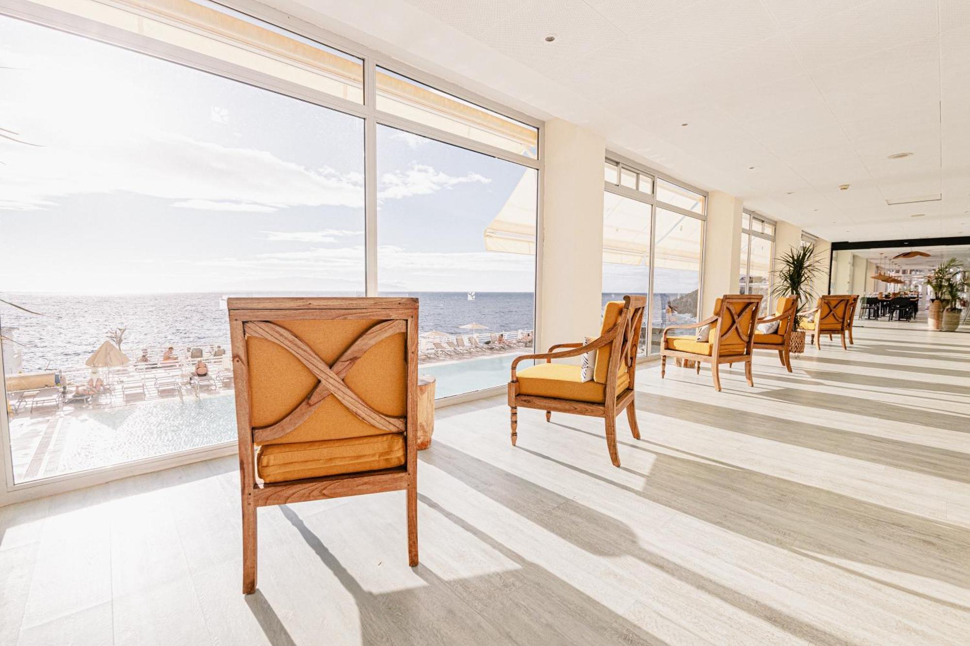 Atlantic Aparthotel 4*